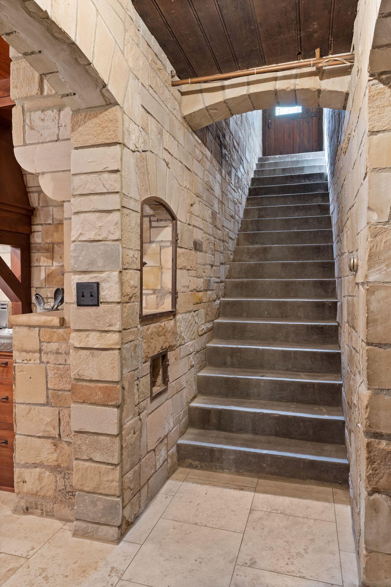 801 Pine Cone Trail