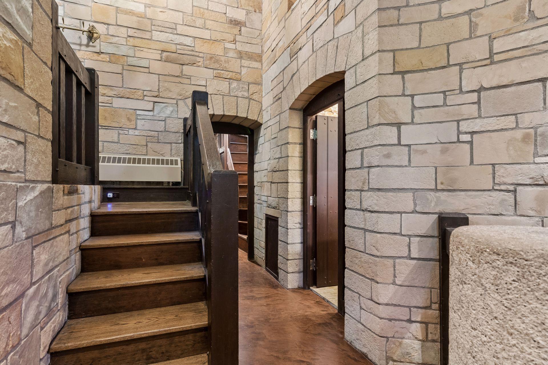 801 Pine Cone Trail