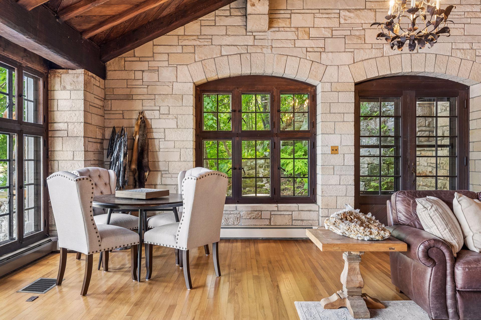 801 Pine Cone Trail