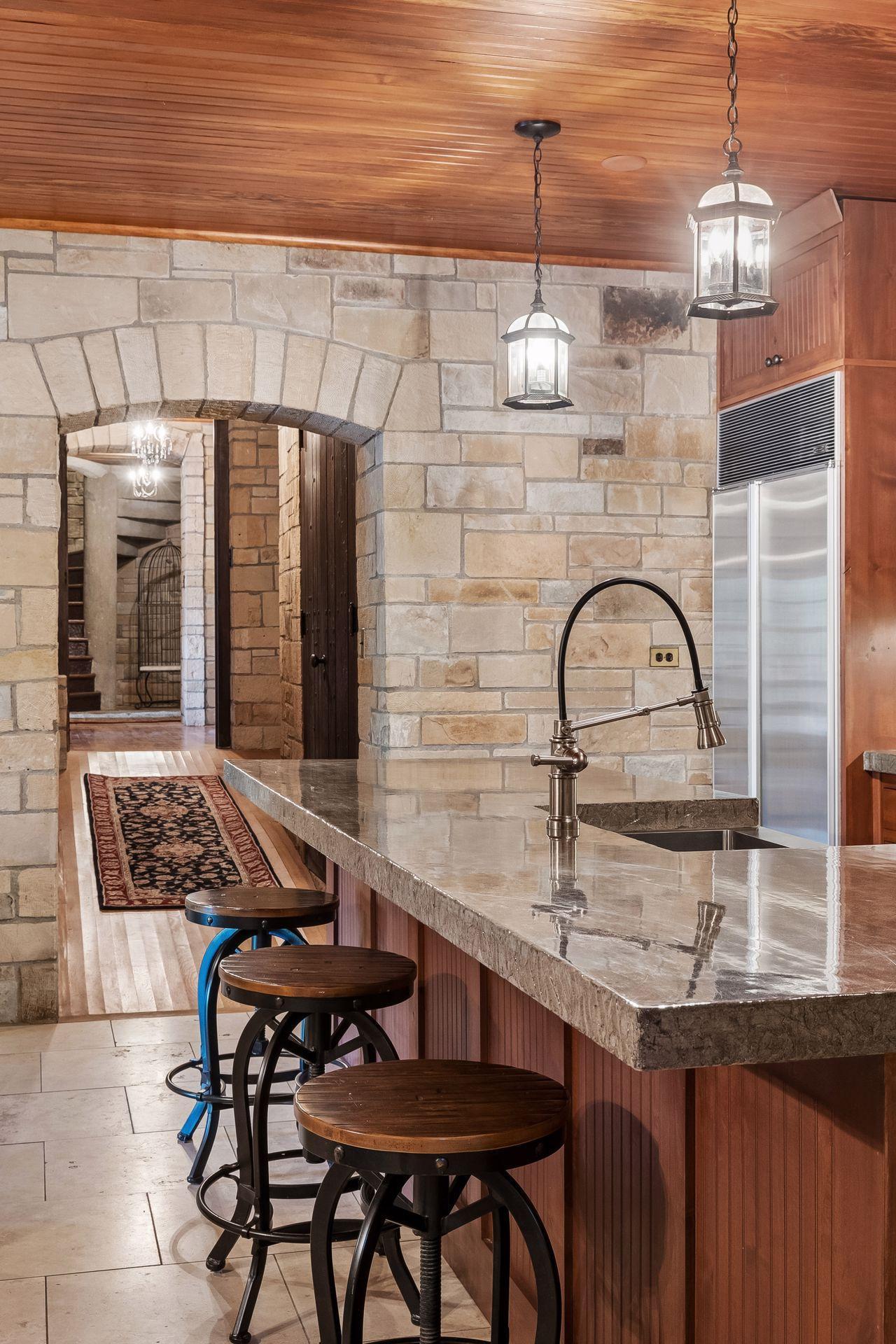 801 Pine Cone Trail