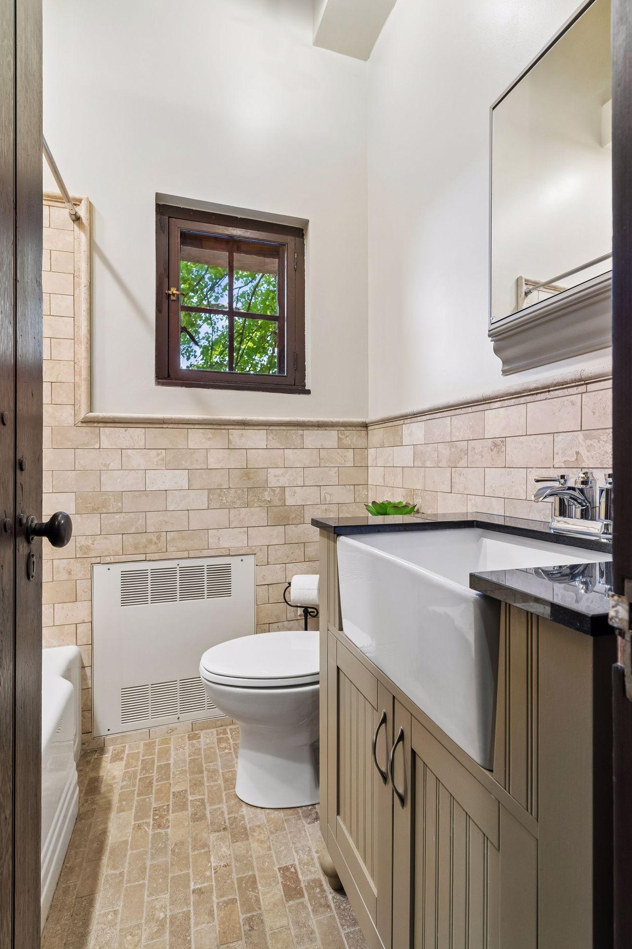 801 Pine Cone Trail