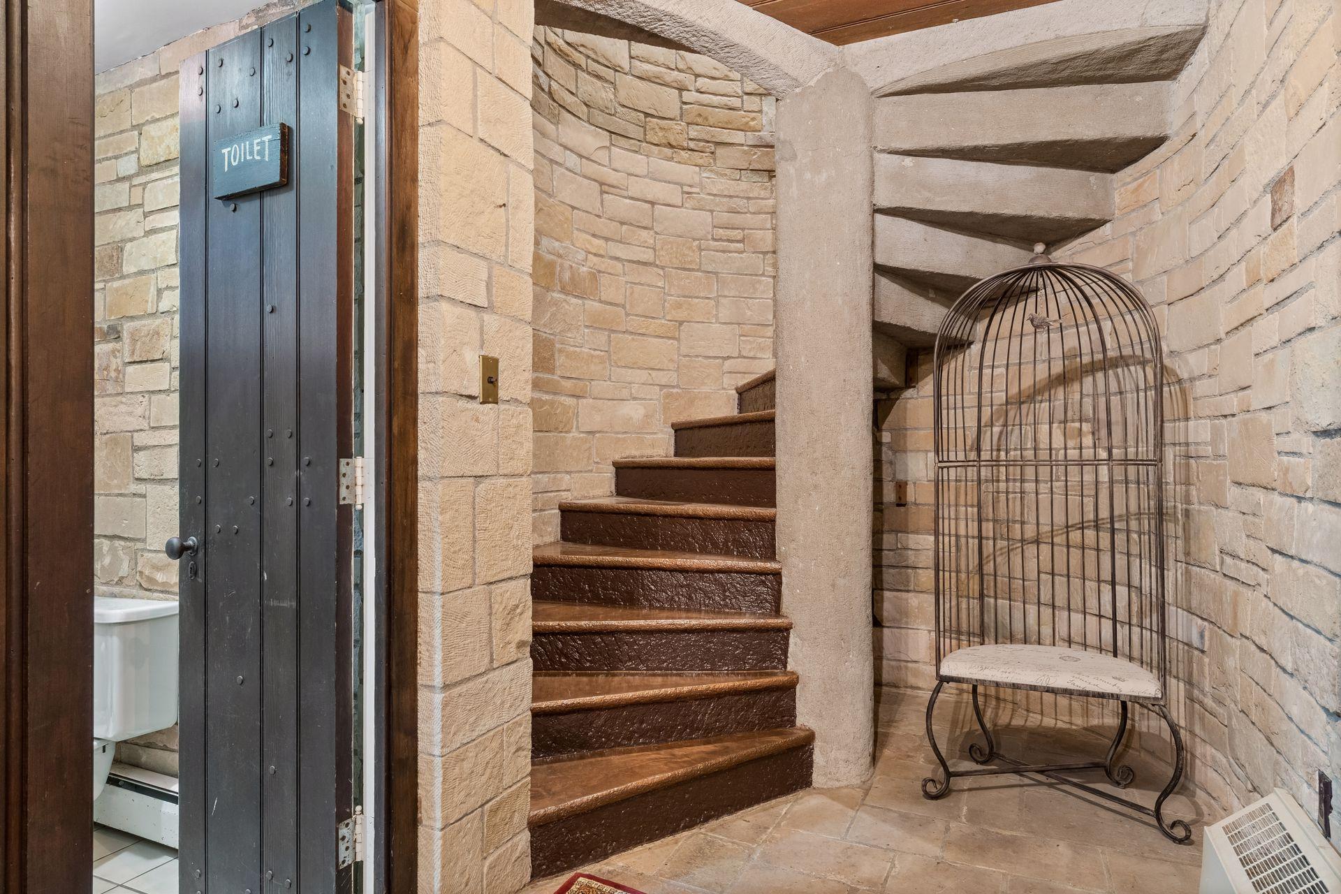 801 Pine Cone Trail