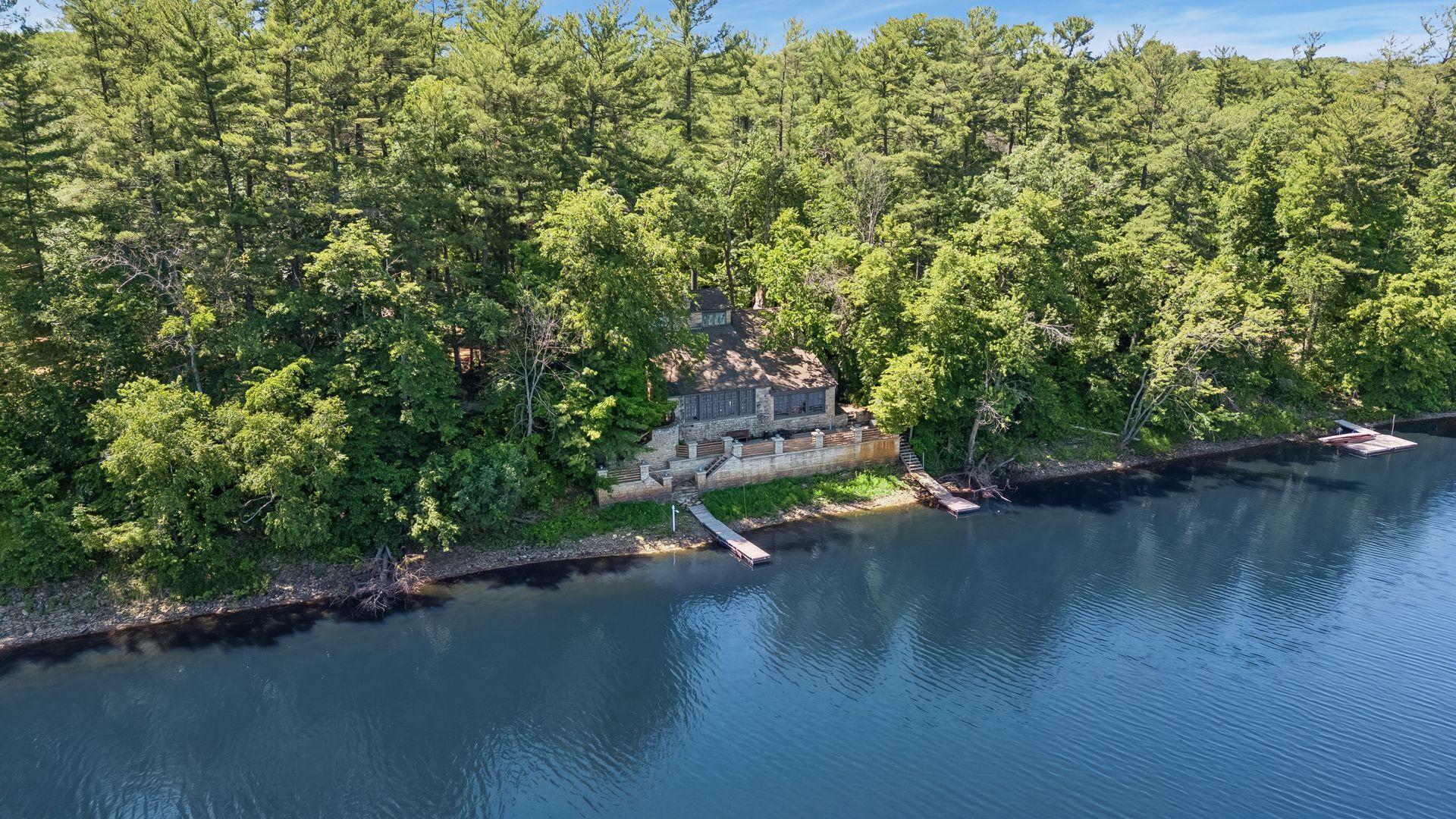 801 Pine Cone Trail