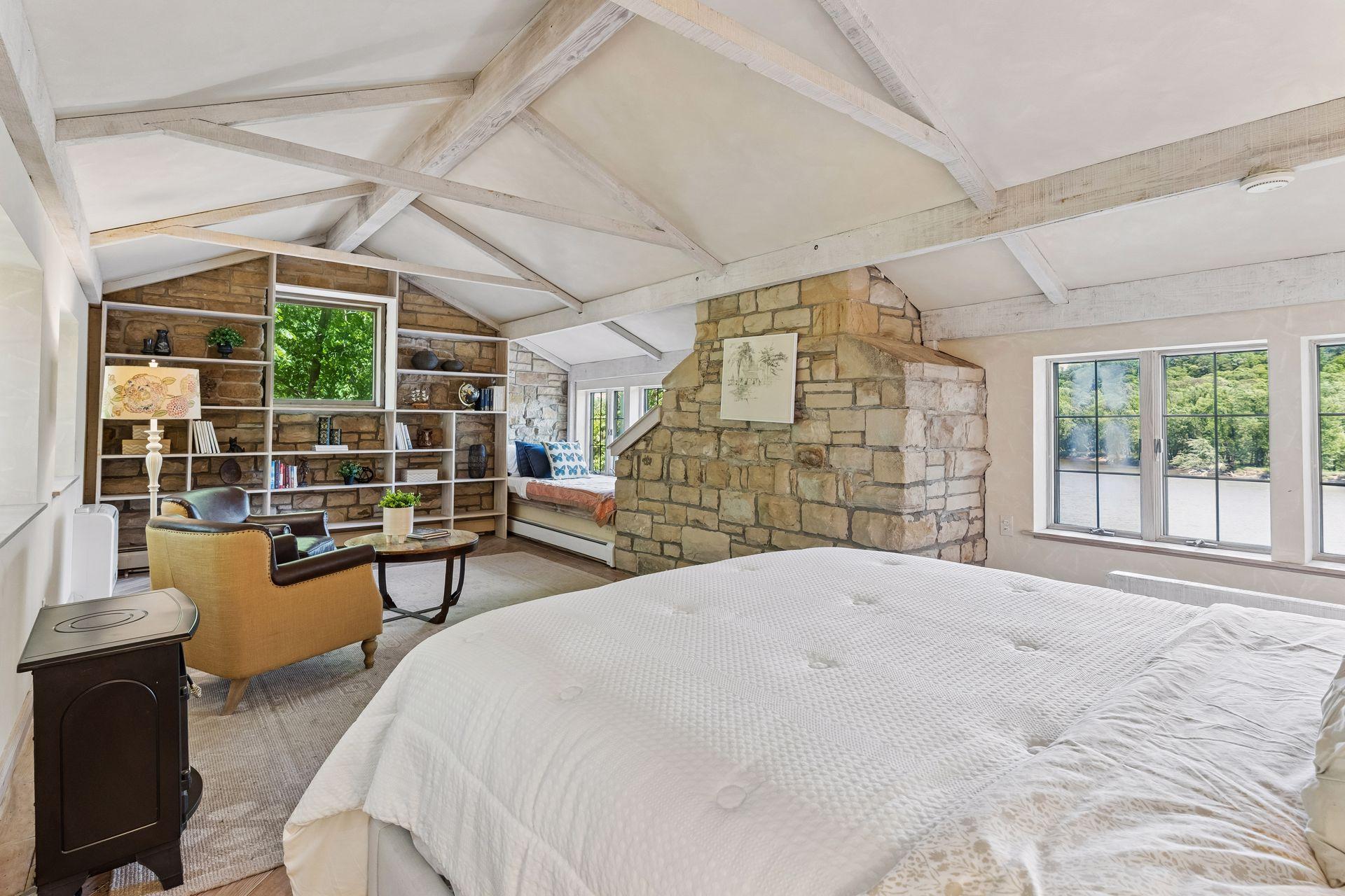 801 Pine Cone Trail