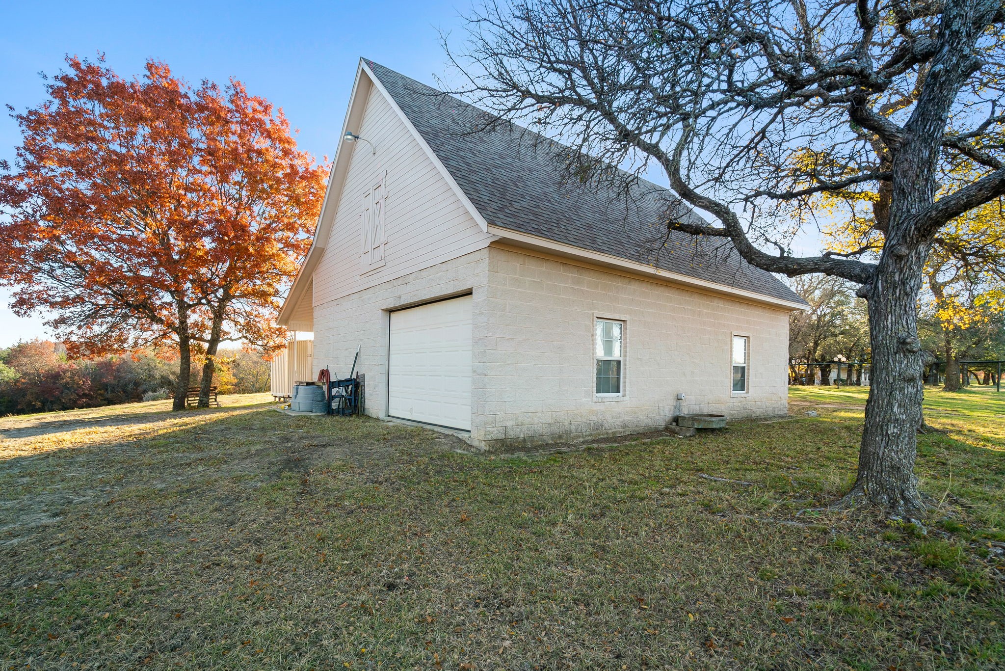 166 E Rio Ridge