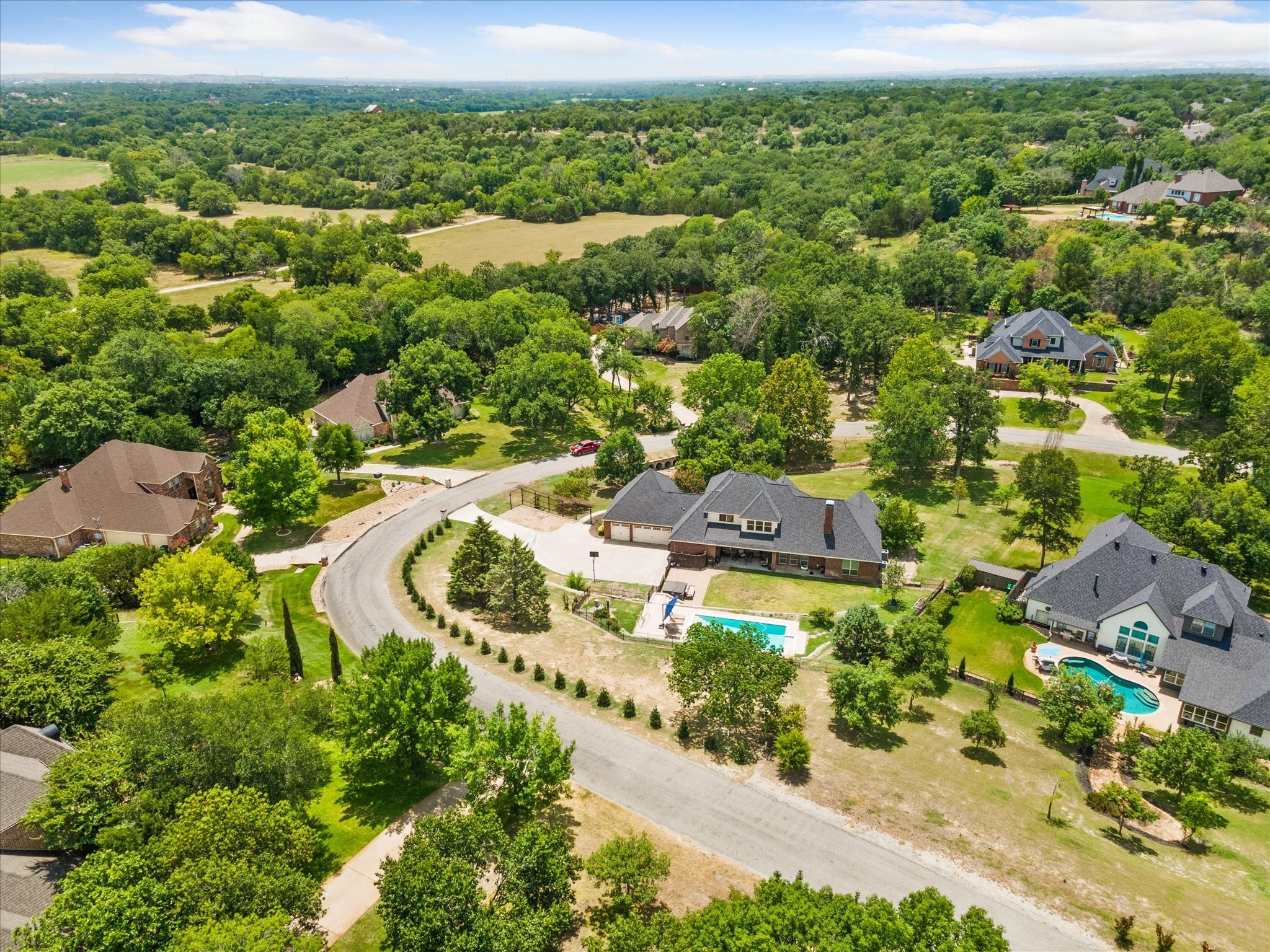 1555 Hunterglenn Drive