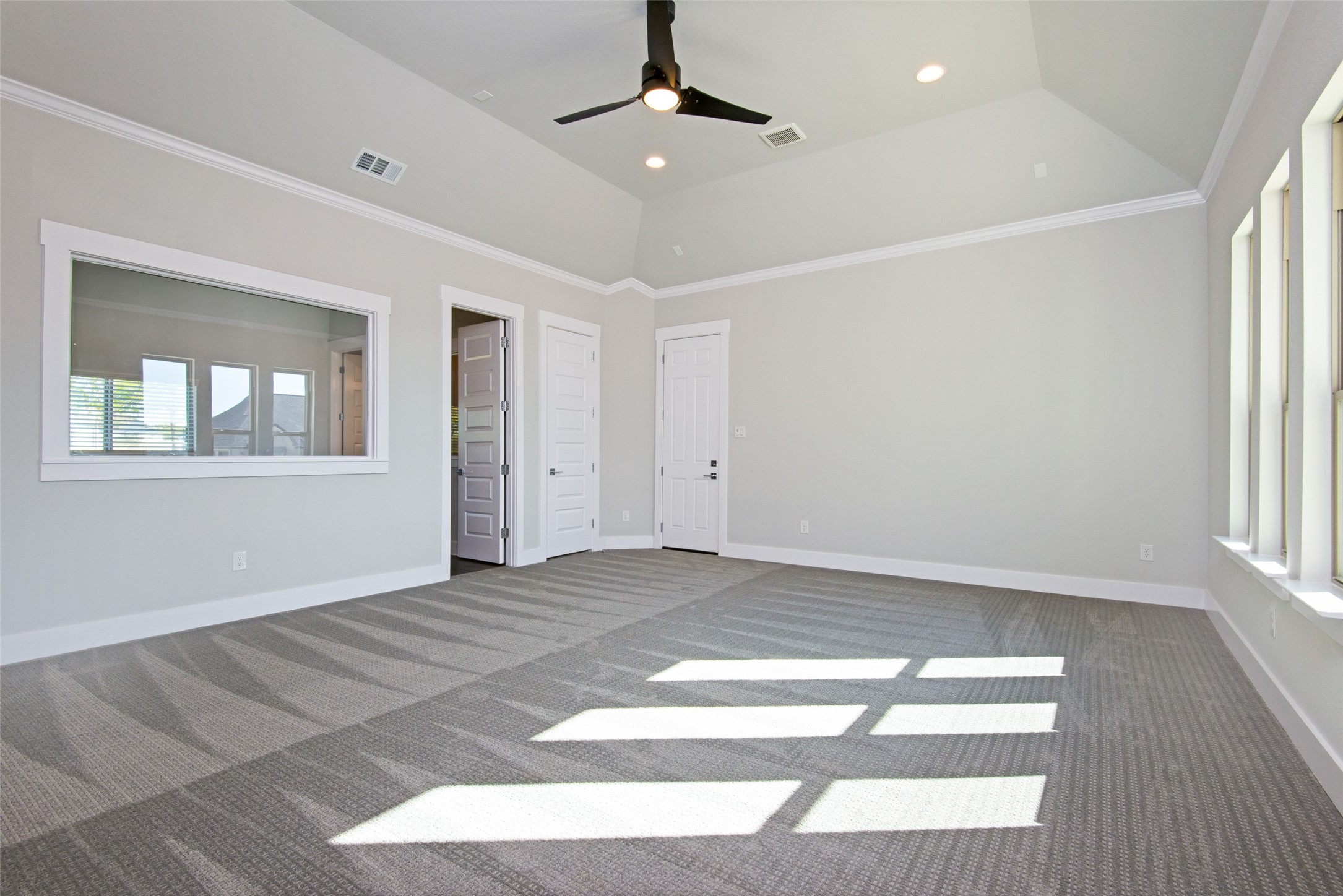 1008 Lake Prairie Trail