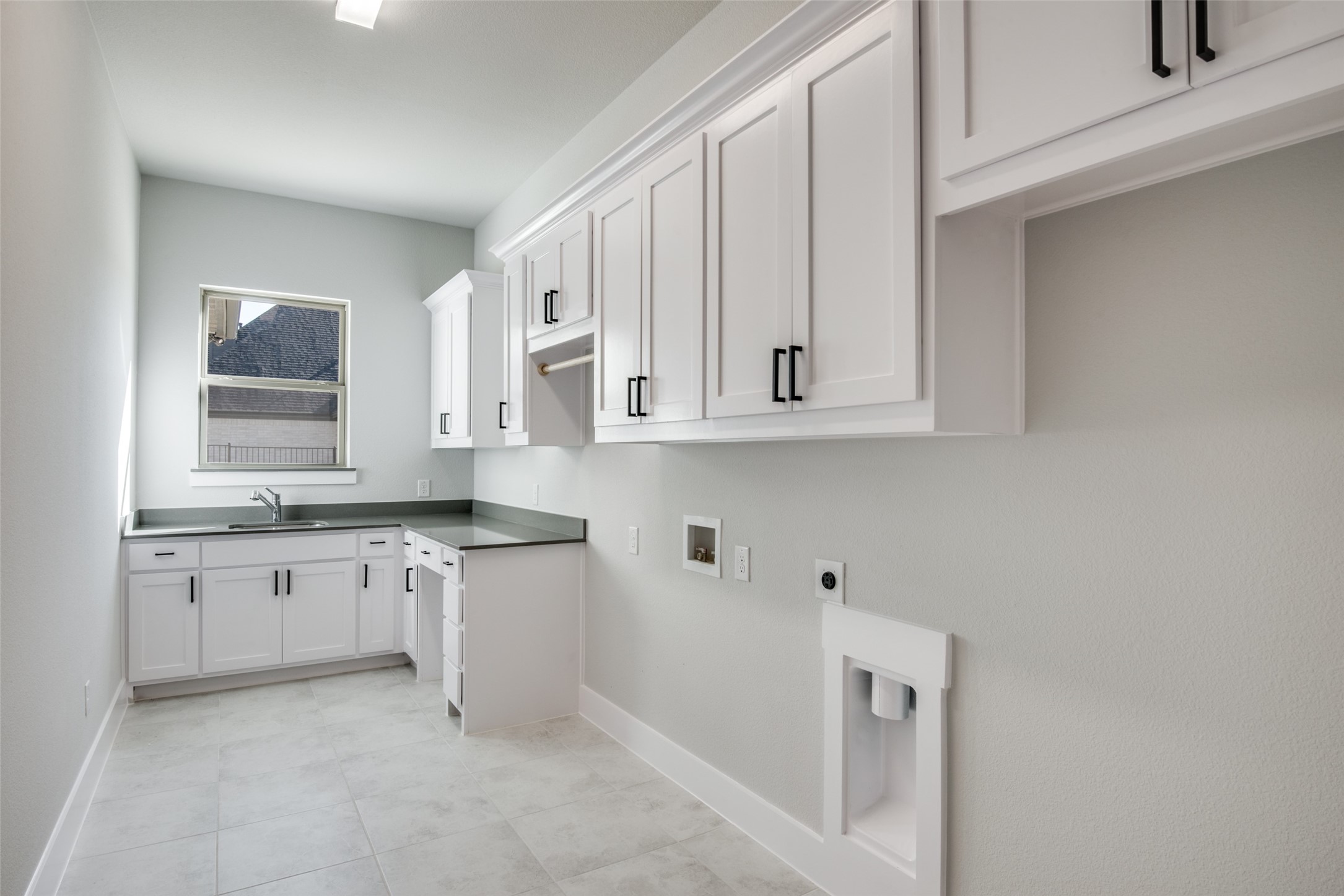 1008 Lake Prairie Trail