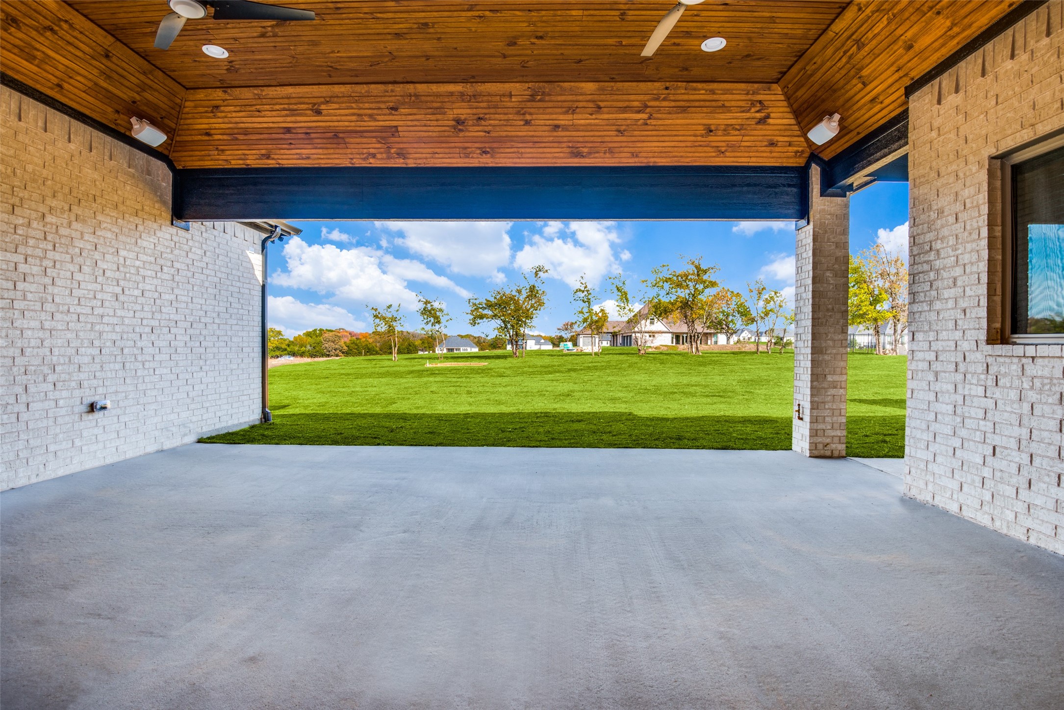 1008 Lake Prairie Trail