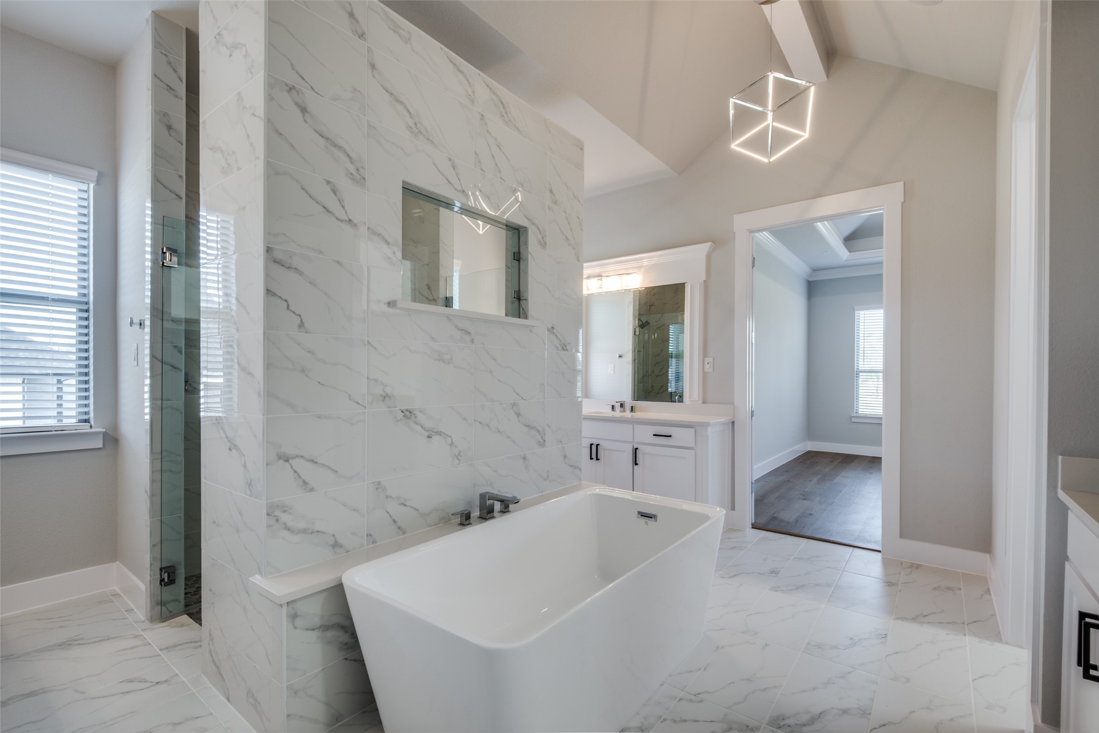 1008 Lake Prairie Trail