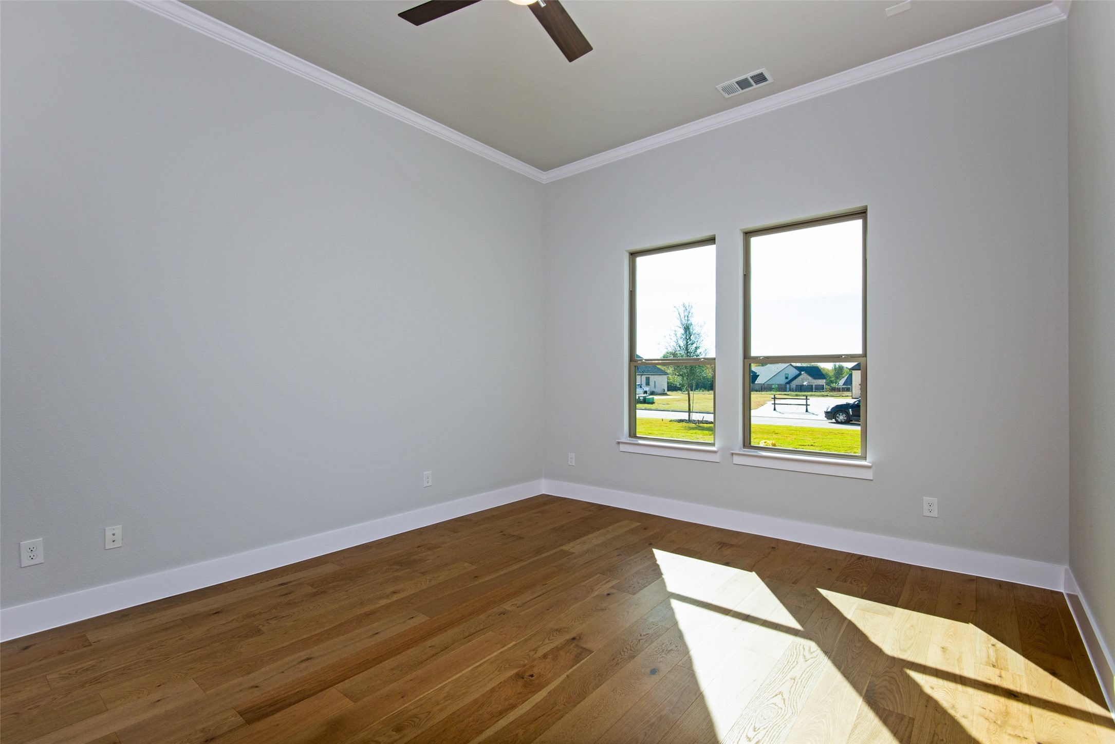 1008 Lake Prairie Trail