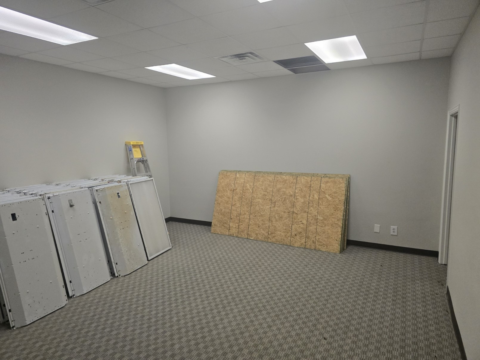 5077 Interstate 20 service Road 100