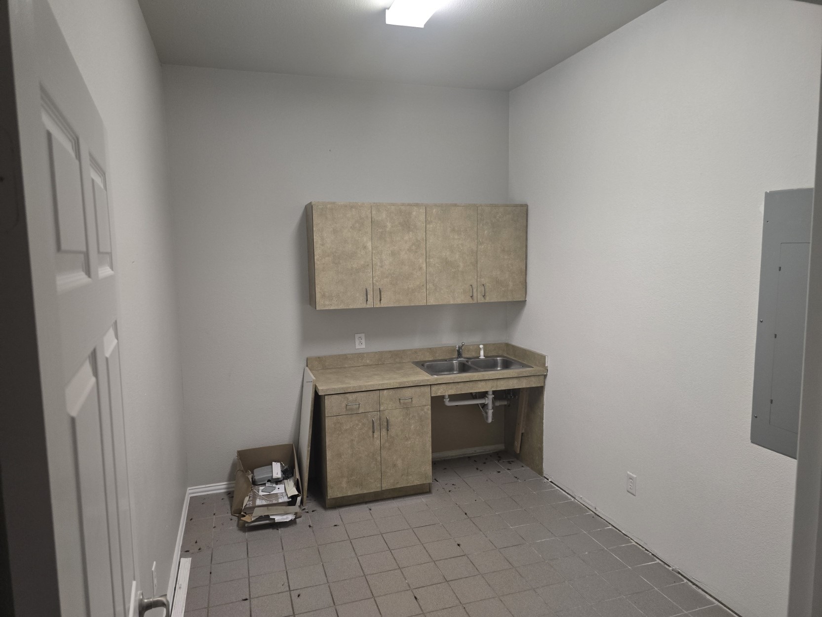 5077 Interstate 20 service Road 100