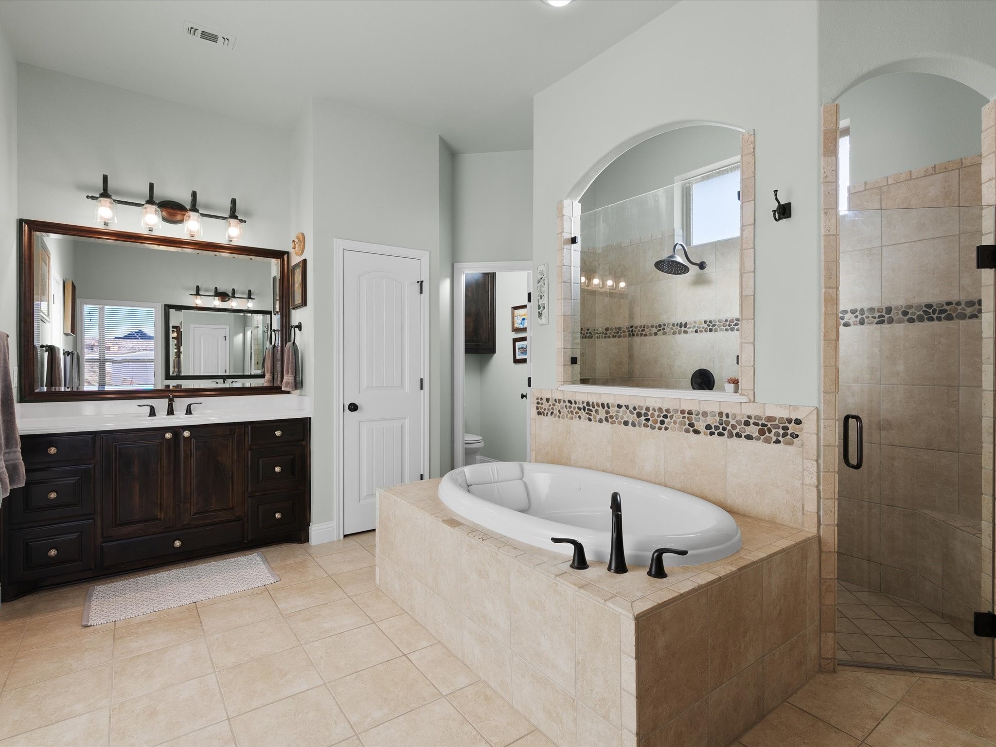 8212 Indian Hills Court