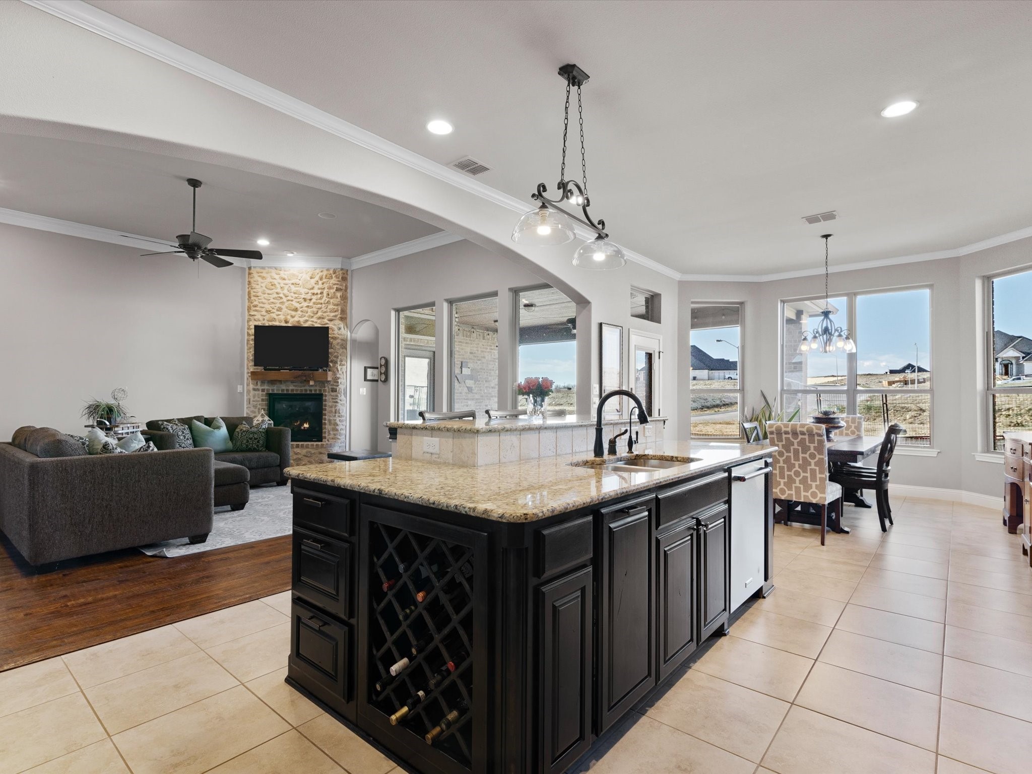 8212 Indian Hills Court