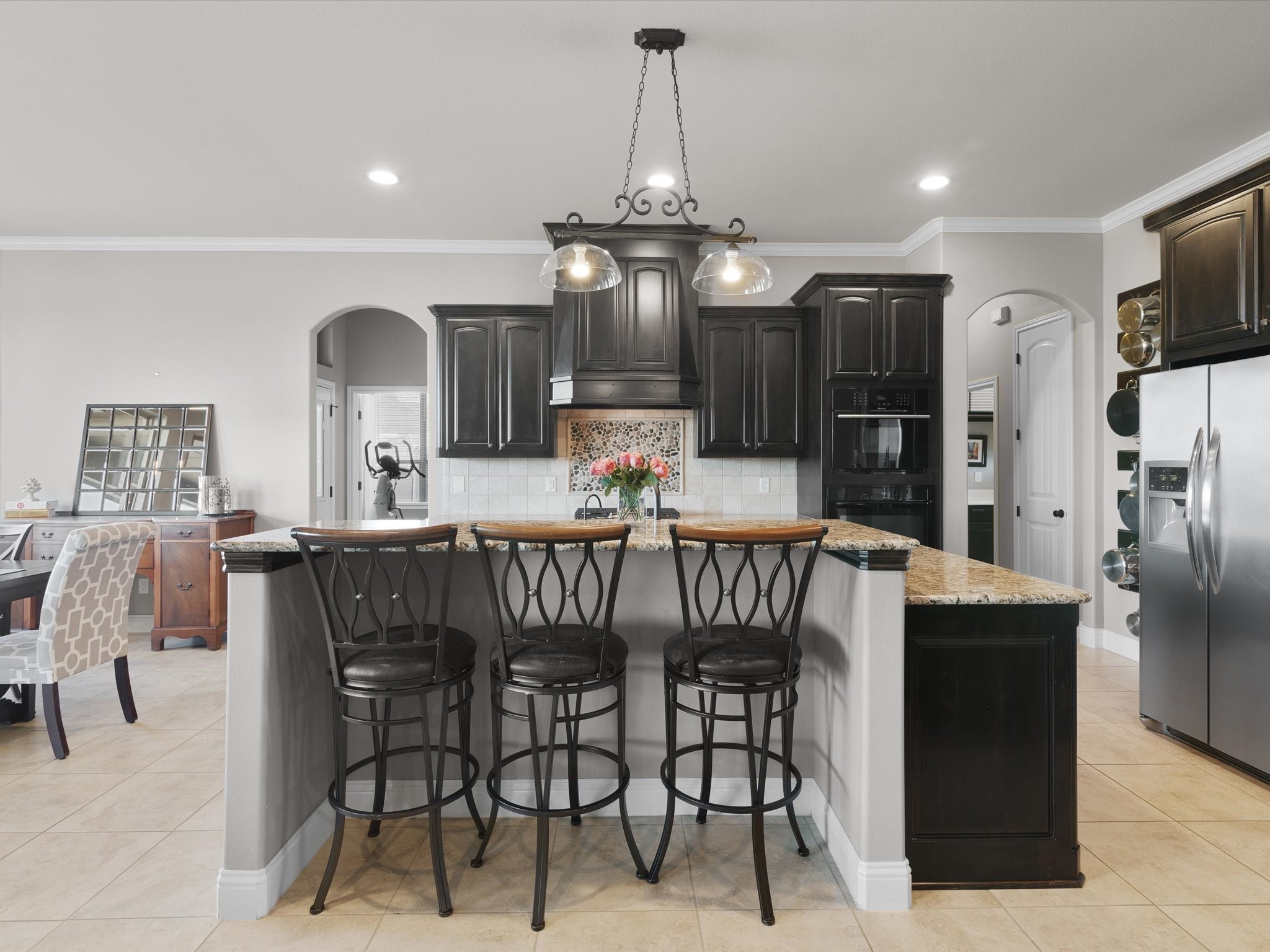 8212 Indian Hills Court