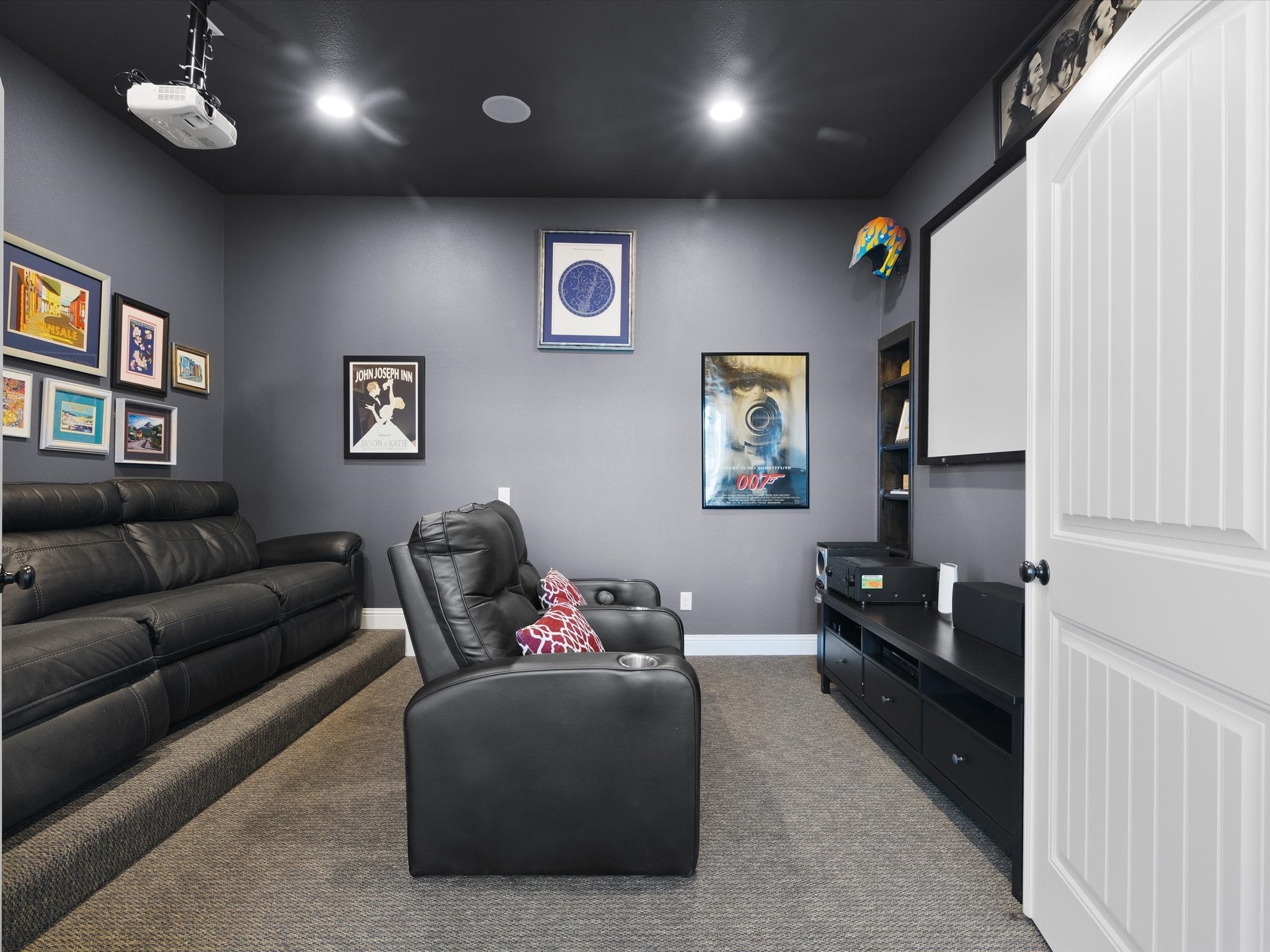 8212 Indian Hills Court