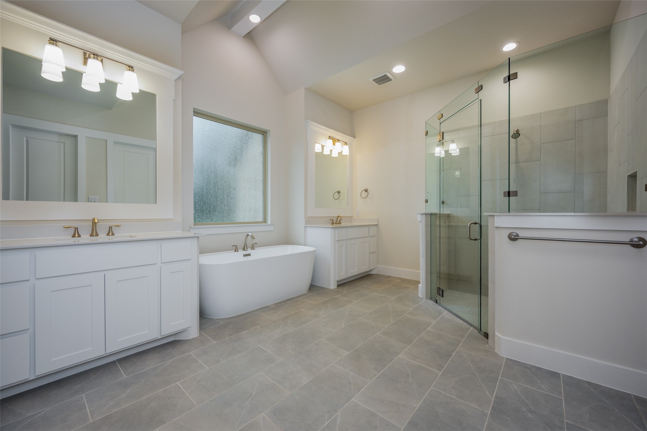 1004 Lake Prairie Trail