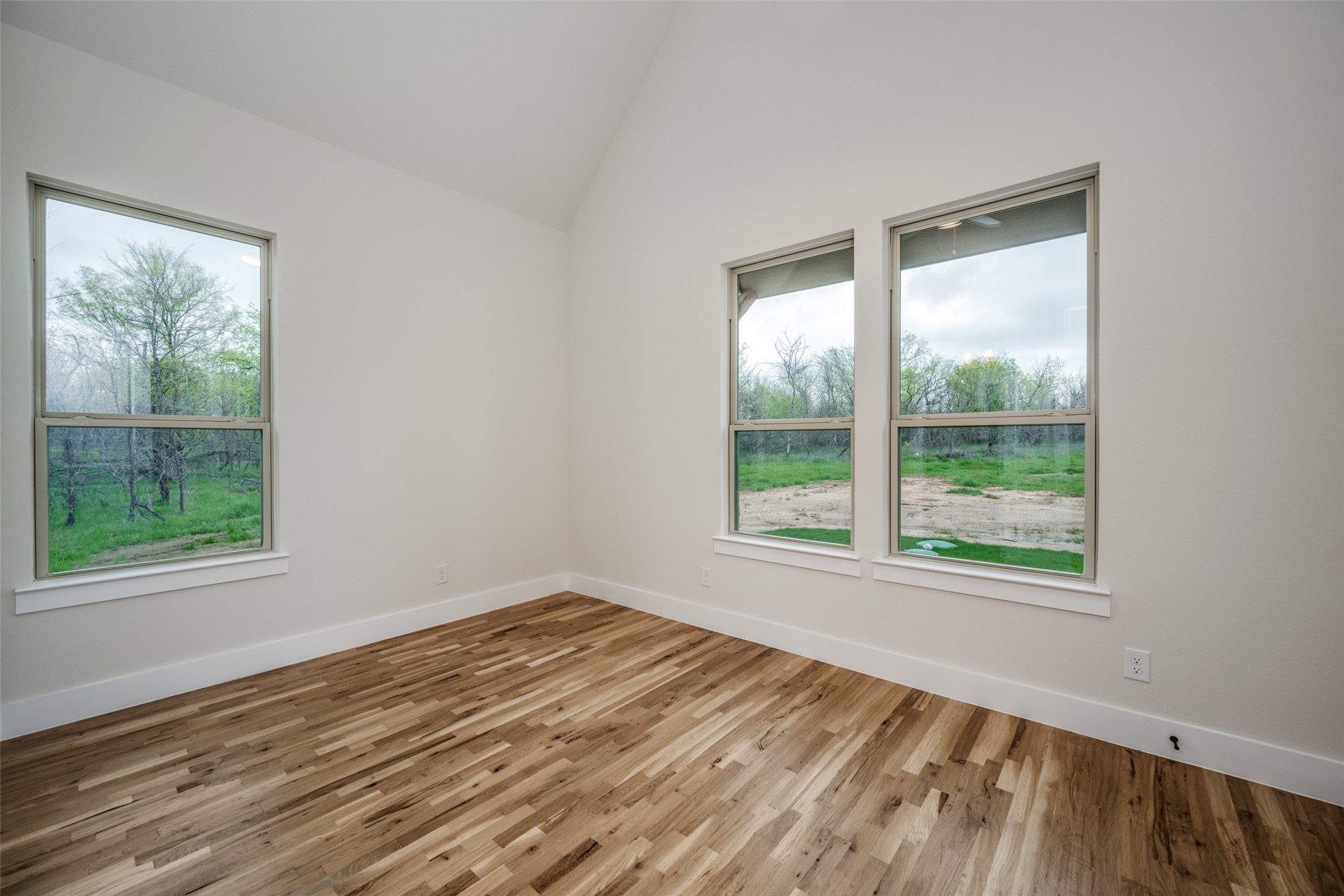 1004 Lake Prairie Trail