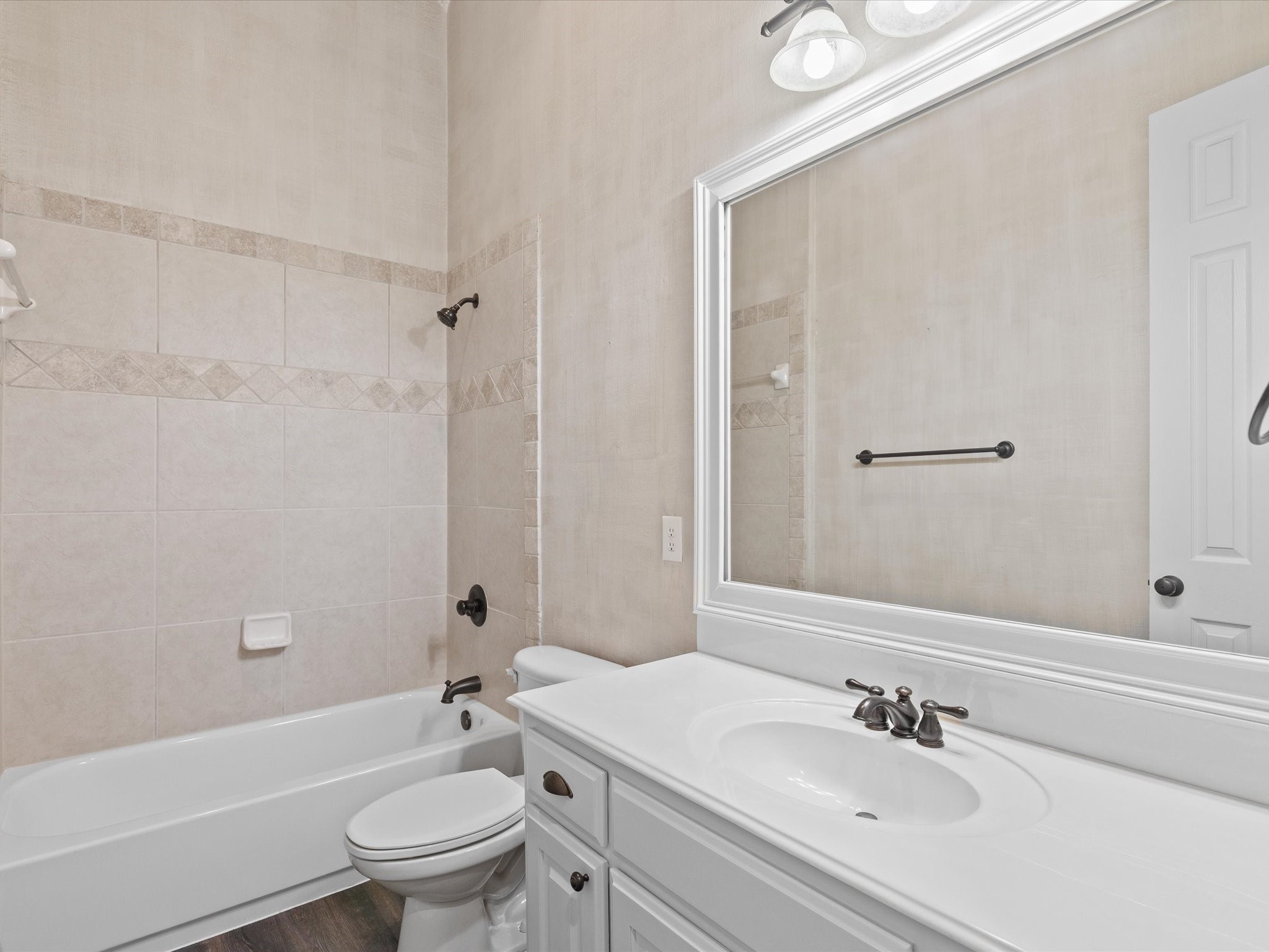 1105 Crown Valley Drive