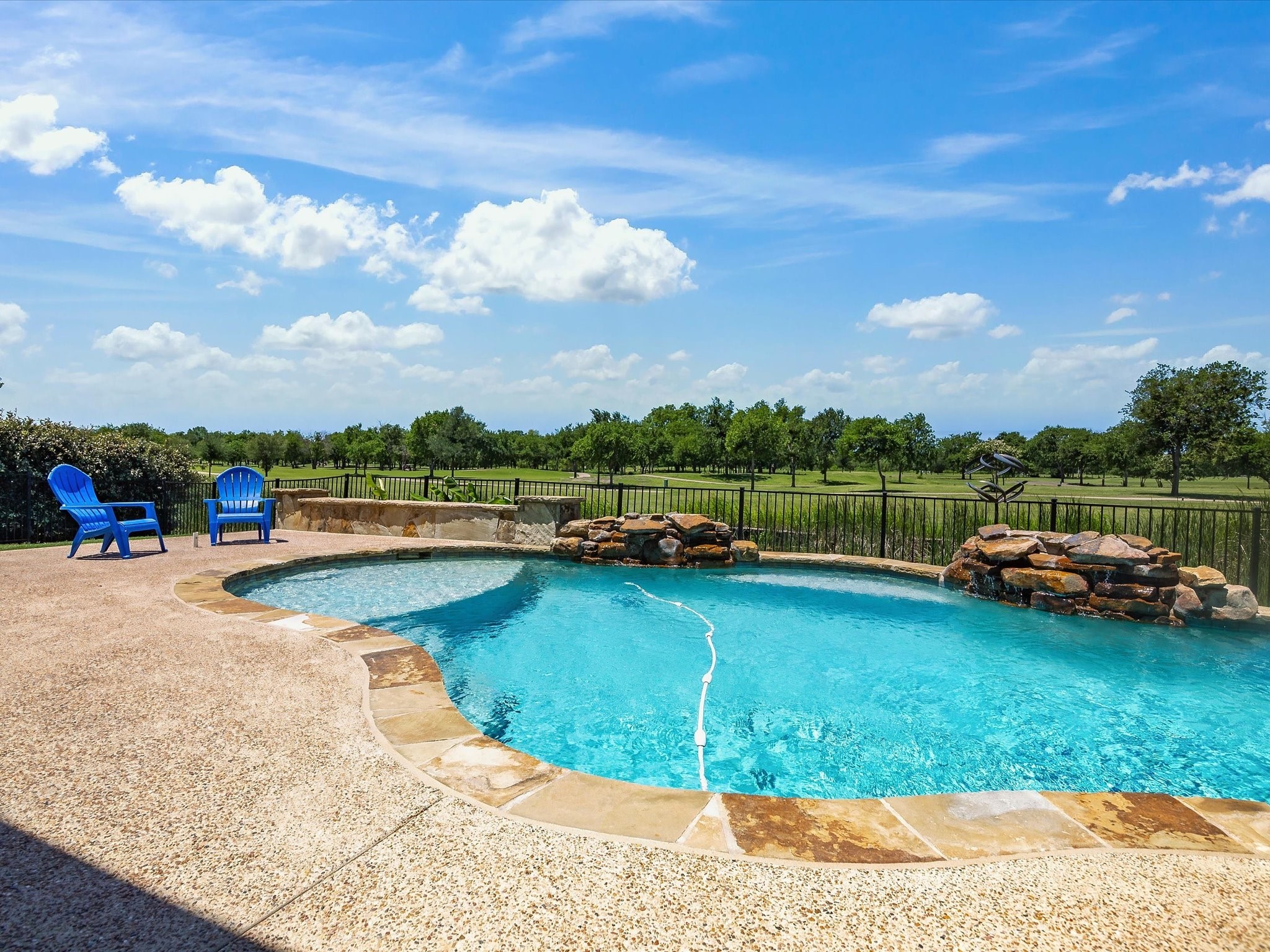 1105 Crown Valley Drive