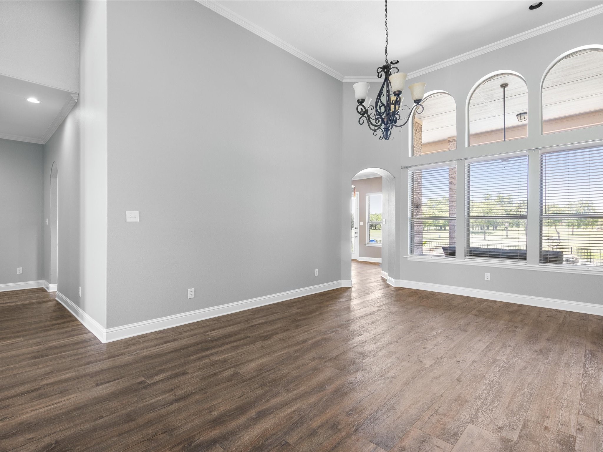 1105 Crown Valley Drive