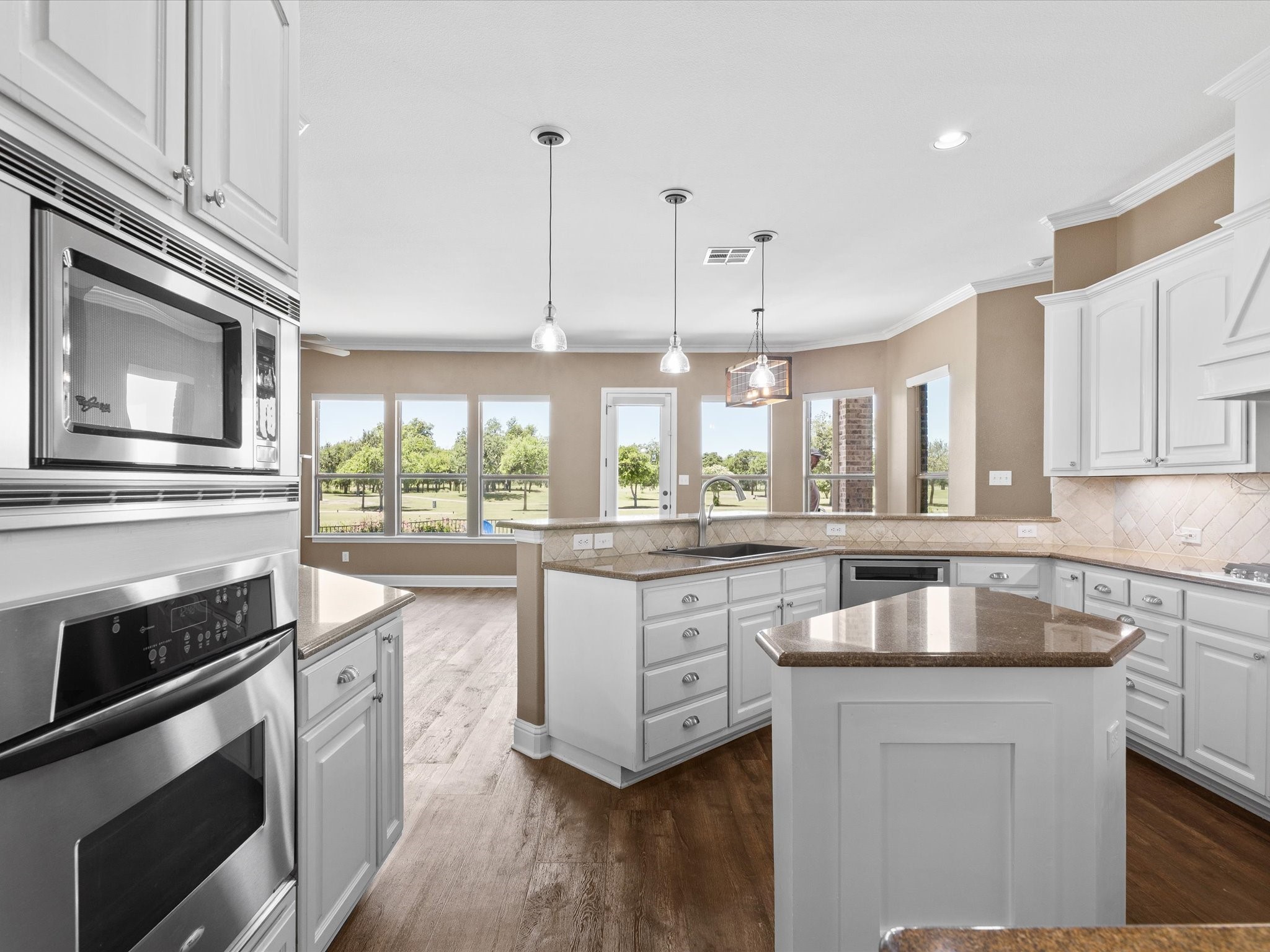 1105 Crown Valley Drive