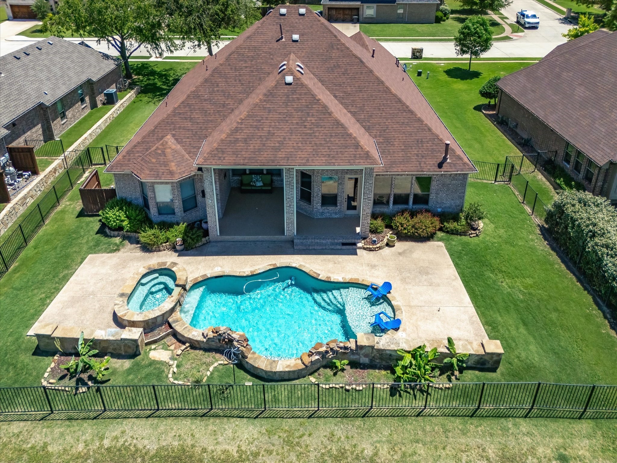 1105 Crown Valley Drive