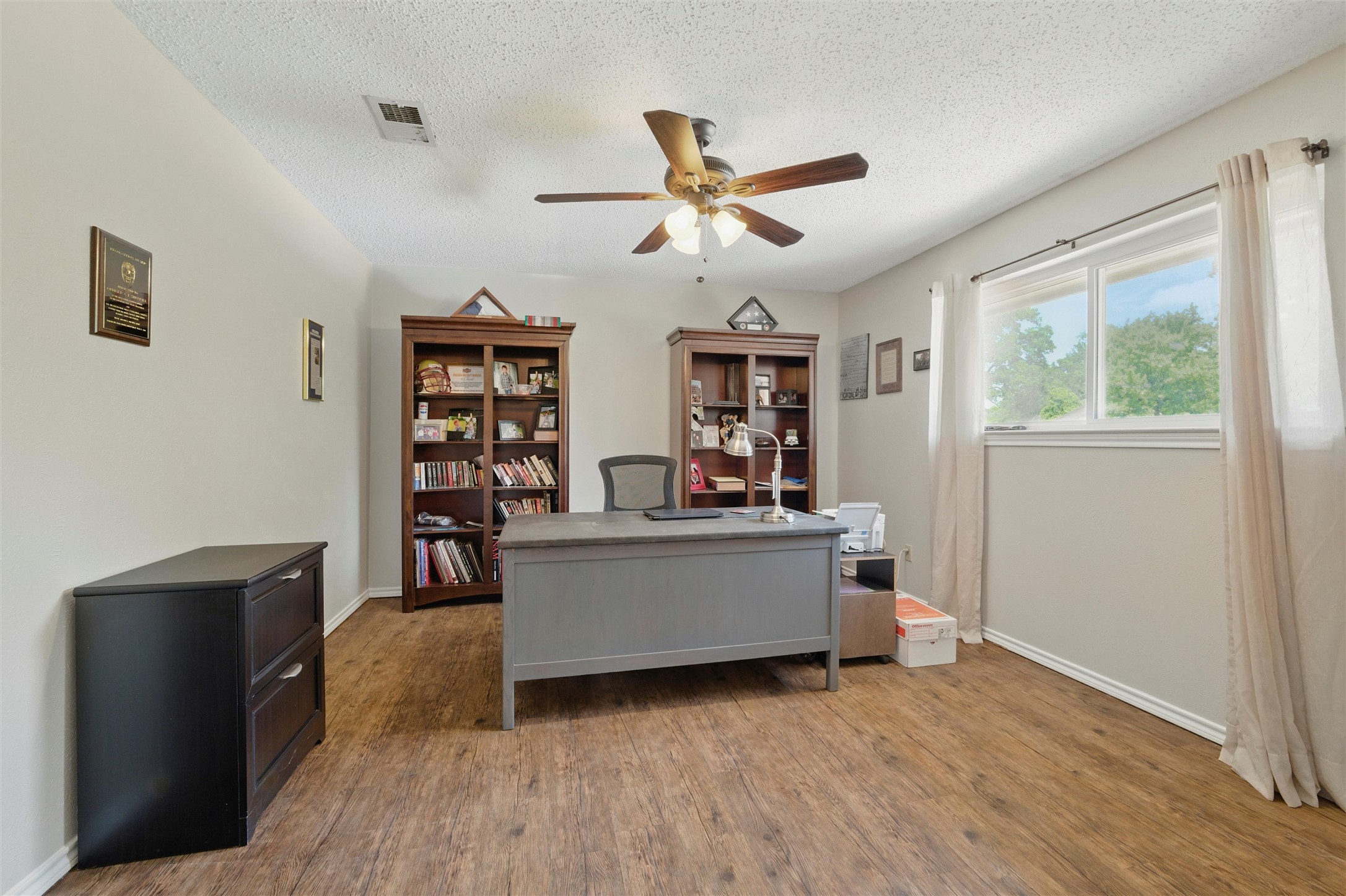 2052 Trailwood Drive W