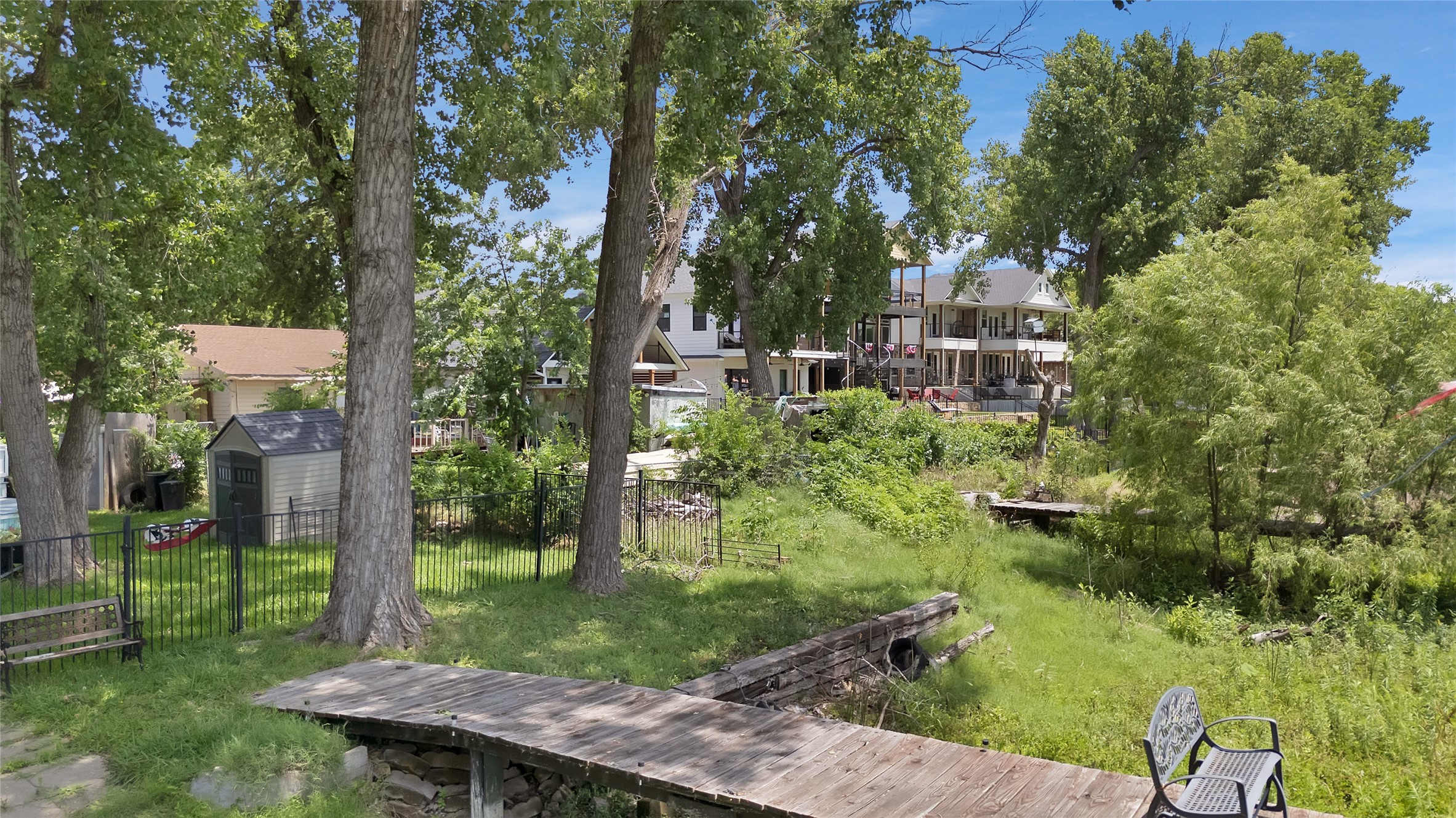 2425 E Lake Drive