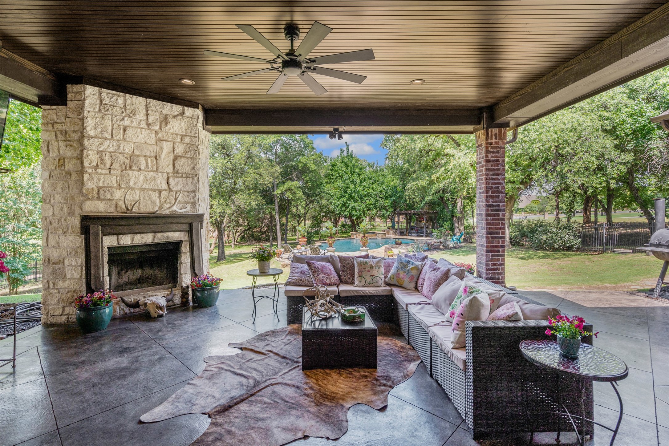 4421 La Cantera Court