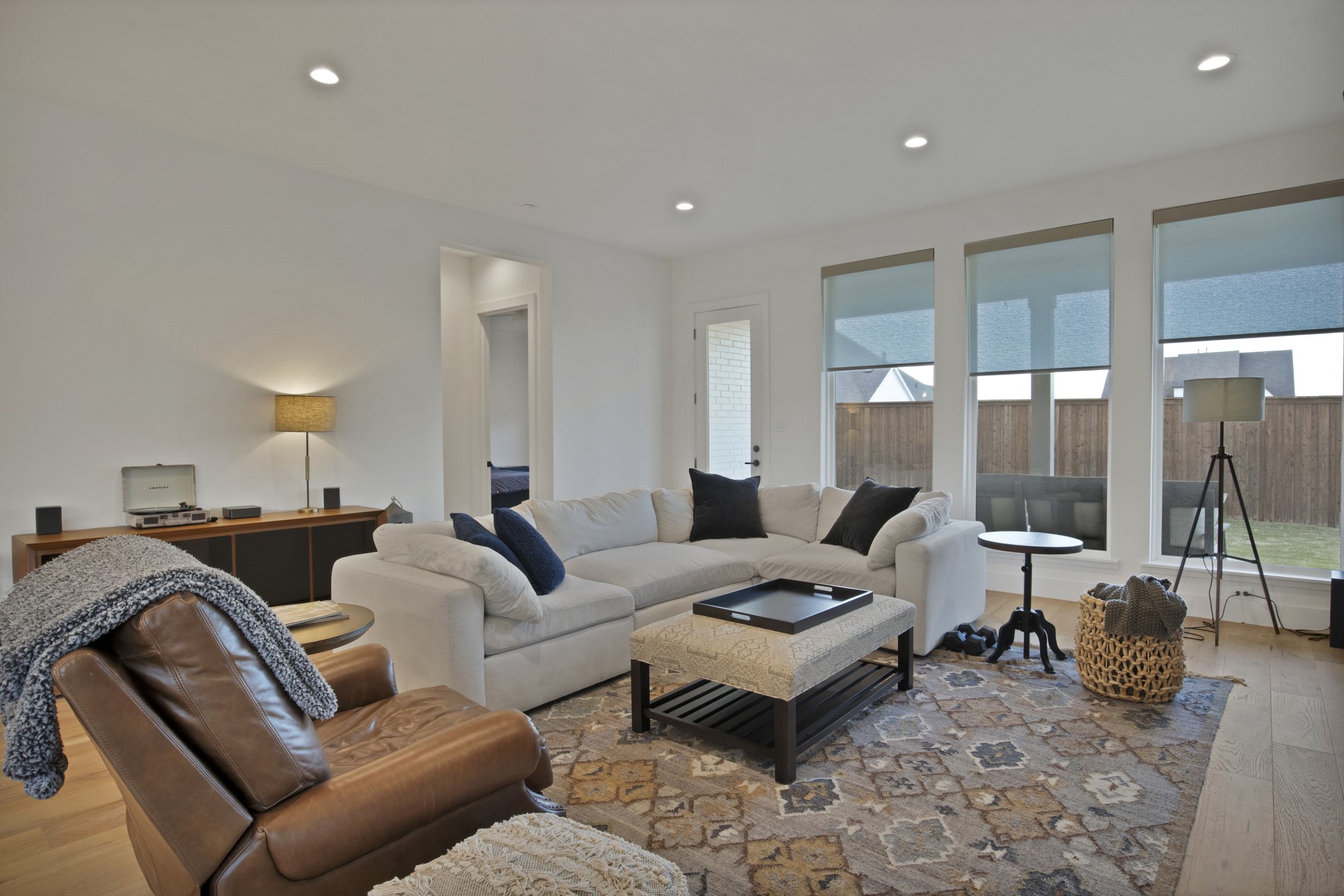 263 Observation Drive N