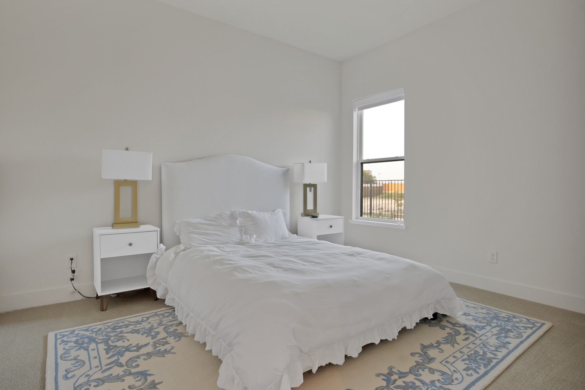 263 Observation Drive N
