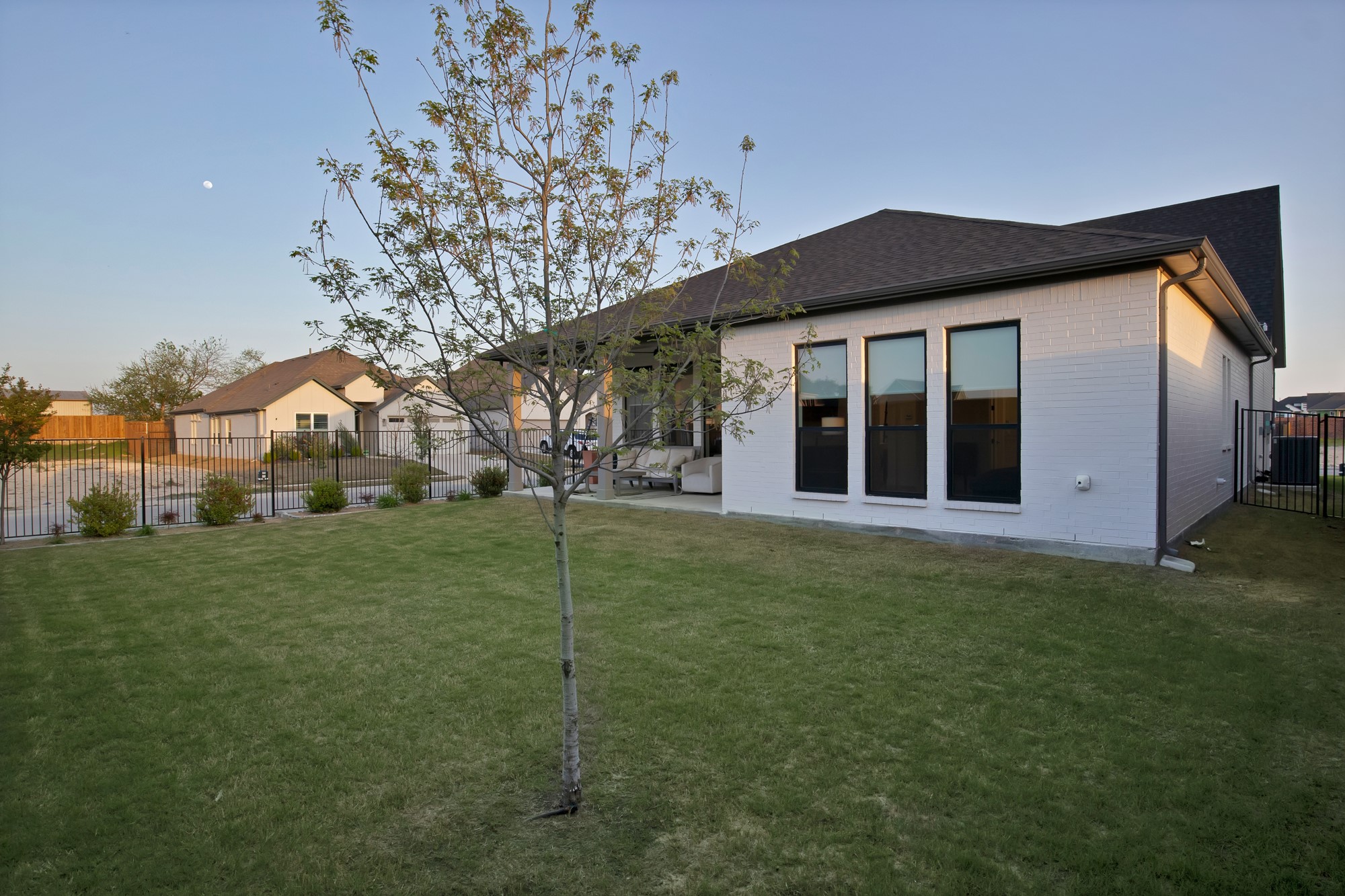 263 Observation Drive N