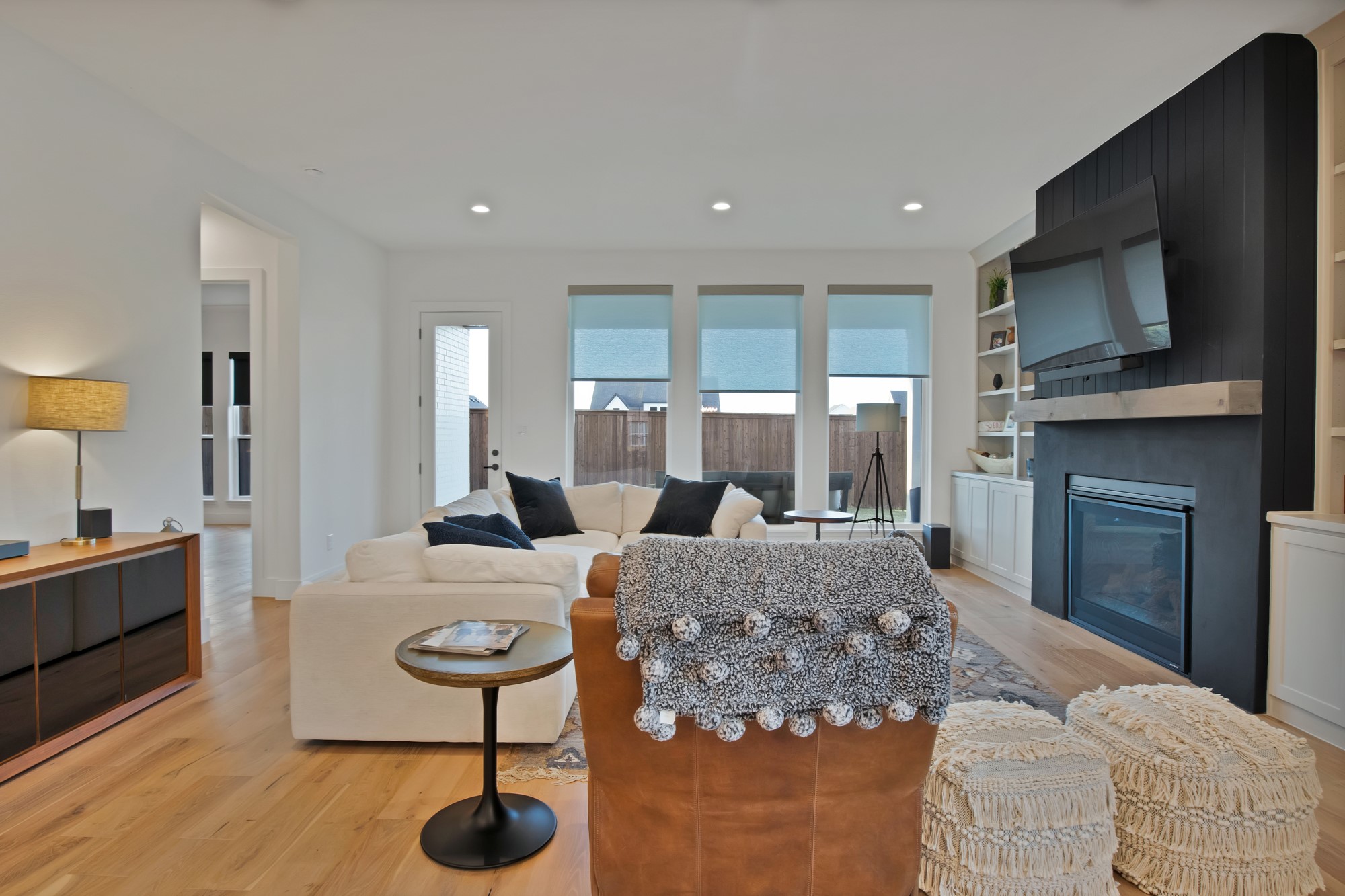 263 Observation Drive N