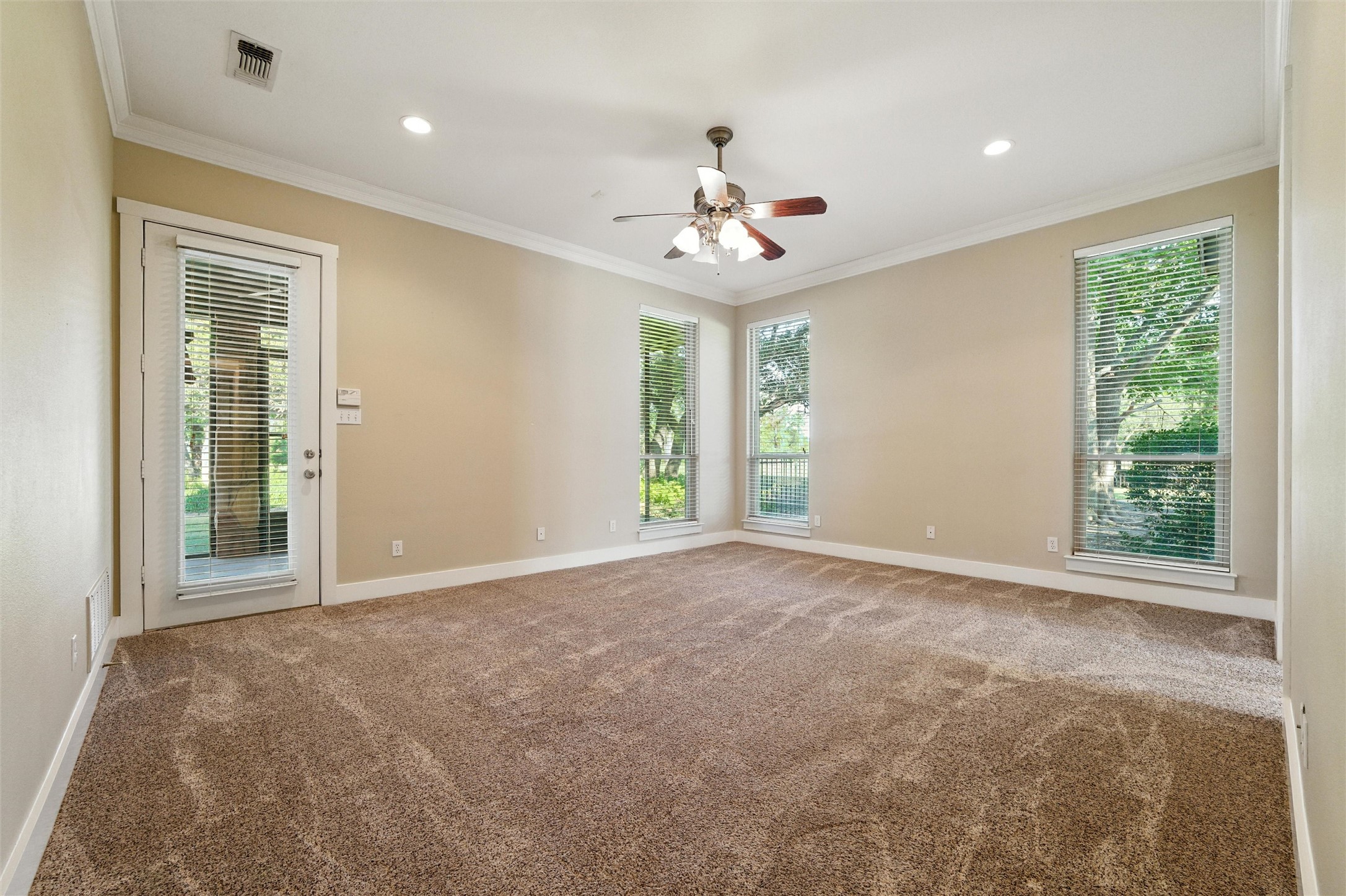 104 Bridle Wood Court