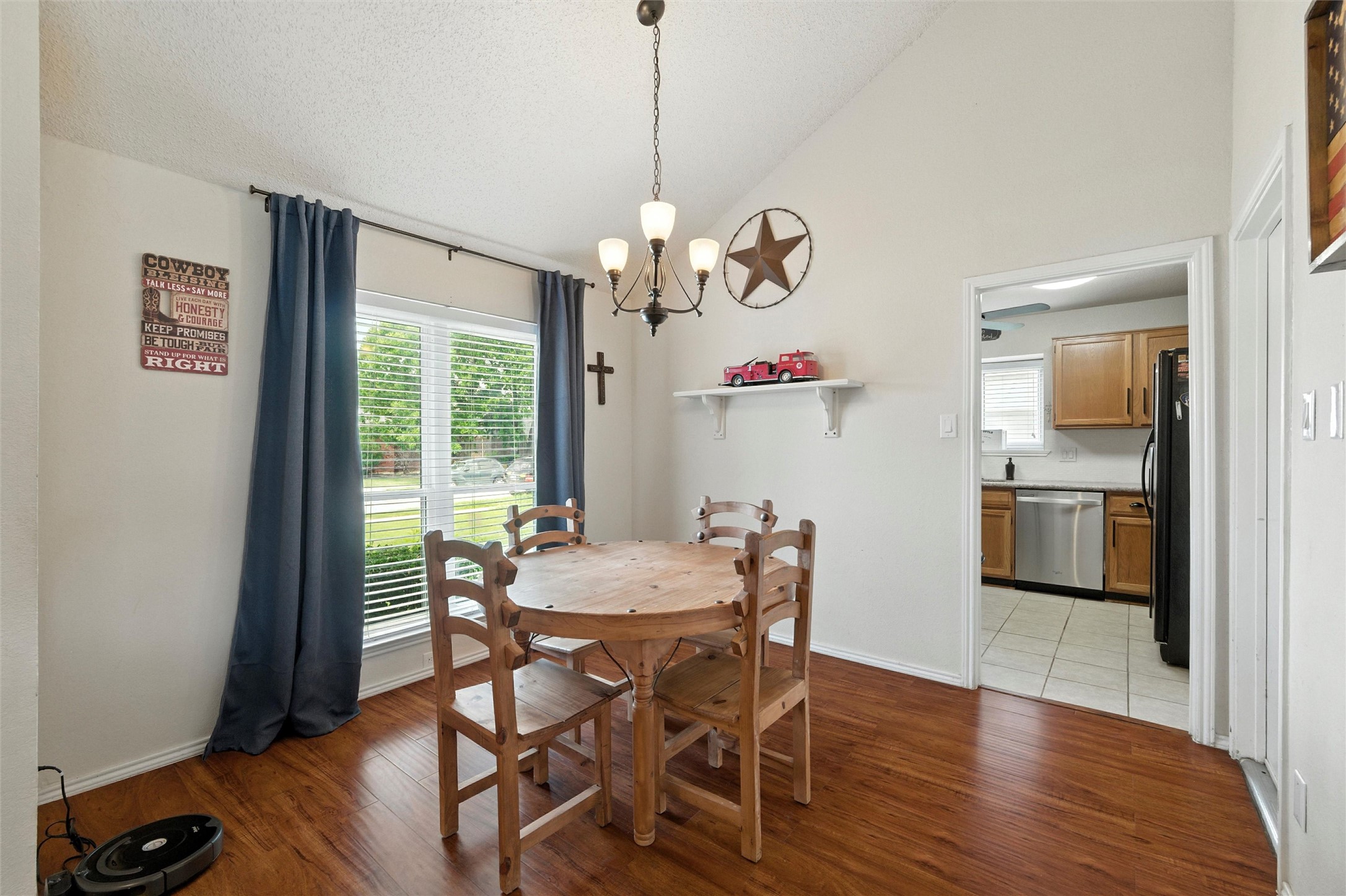 1613 Autumn Breeze Lane