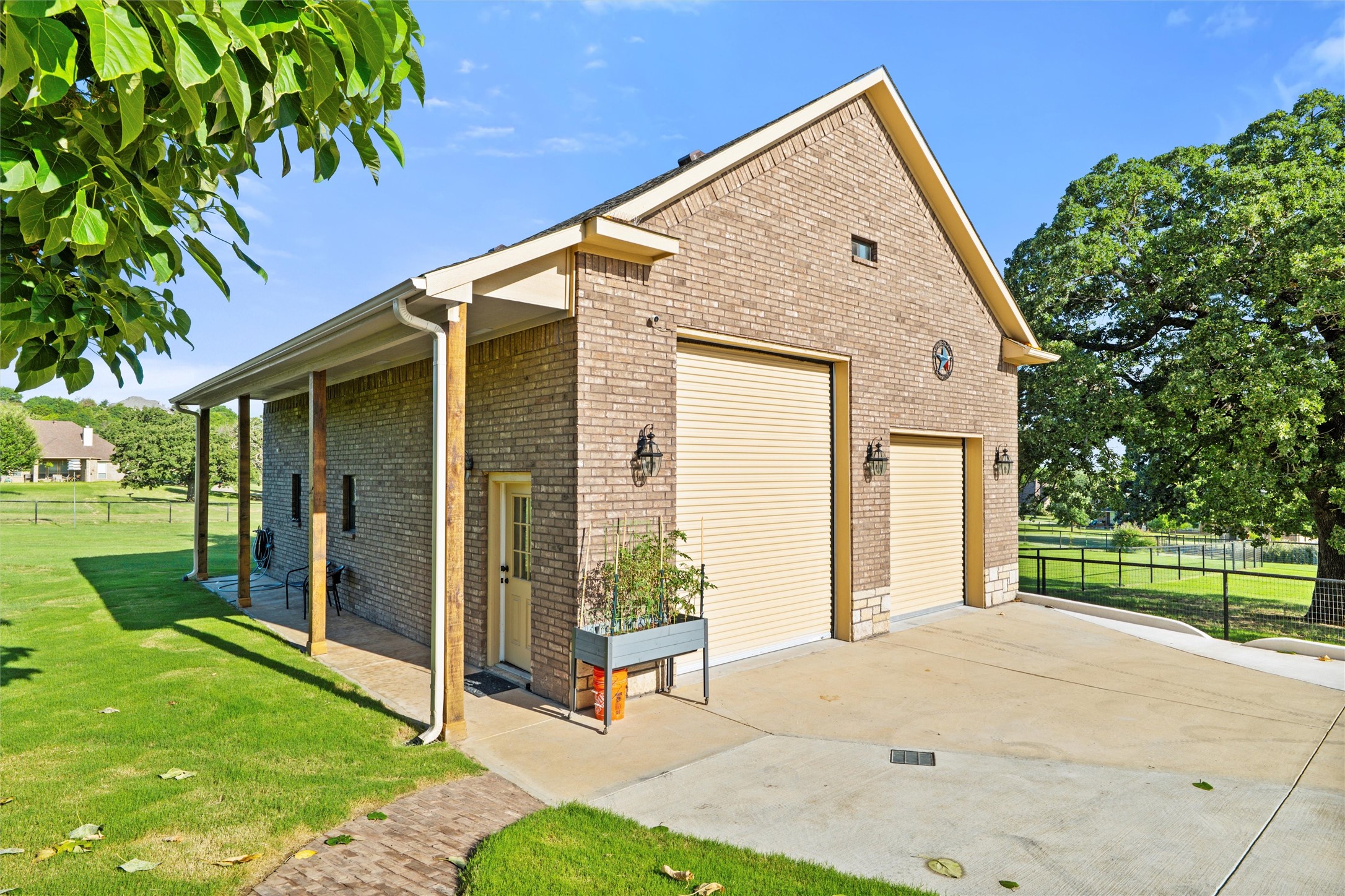 150 Ellis Spring Drive