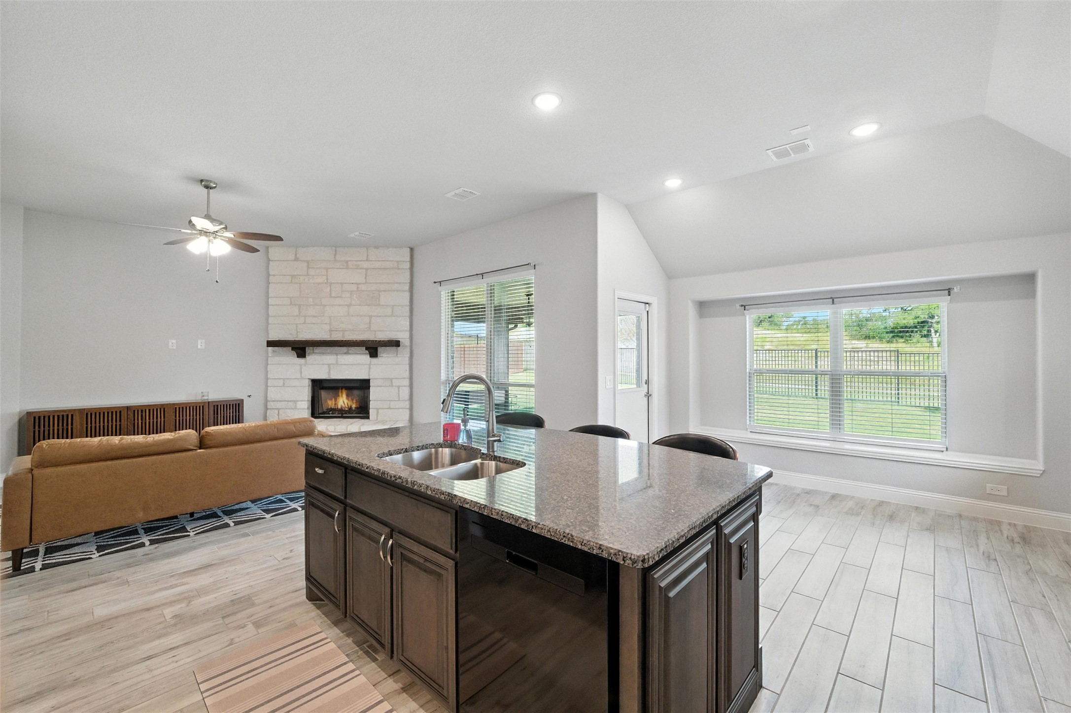 1221 Brookview Drive