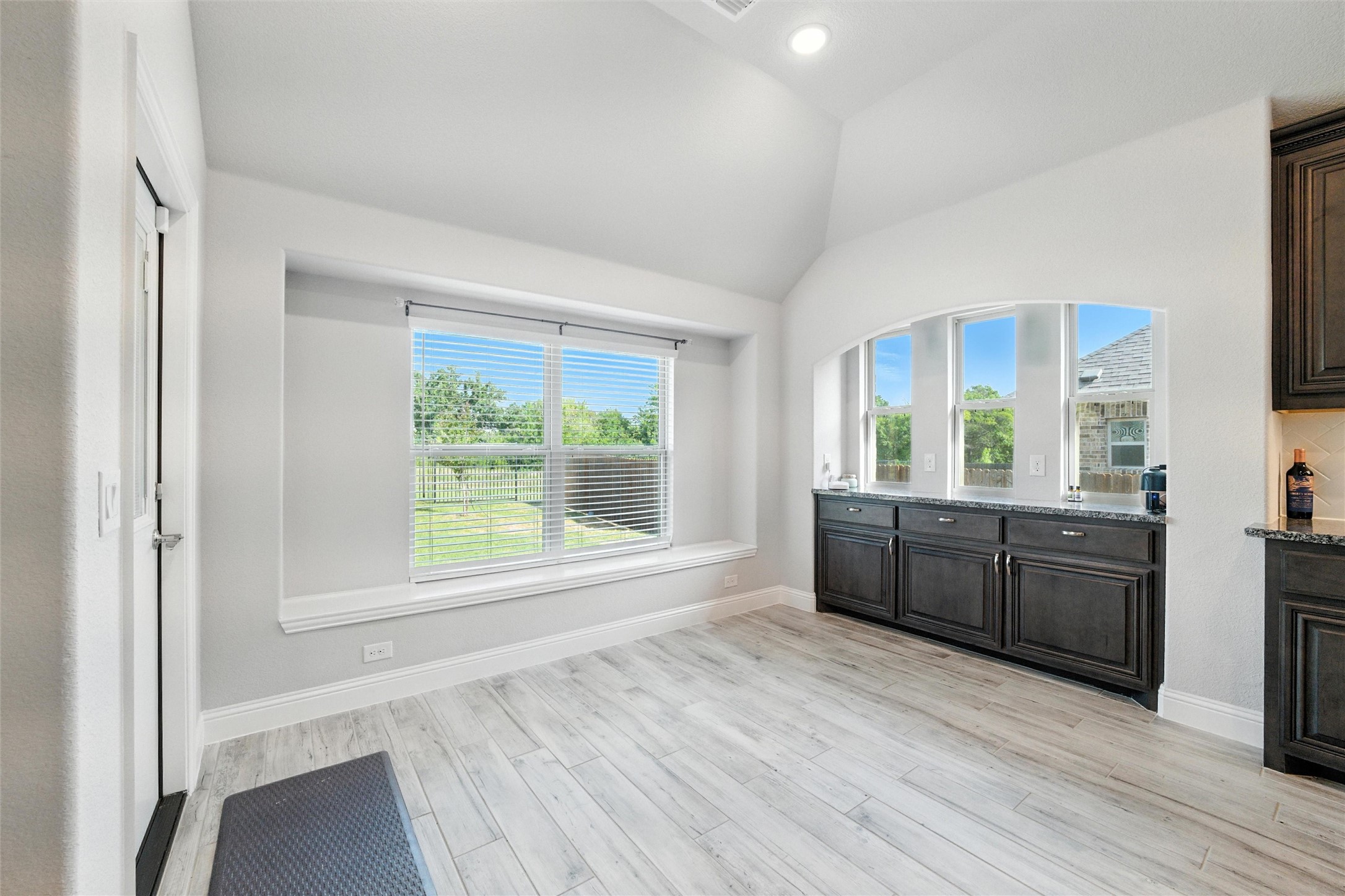 1221 Brookview Drive