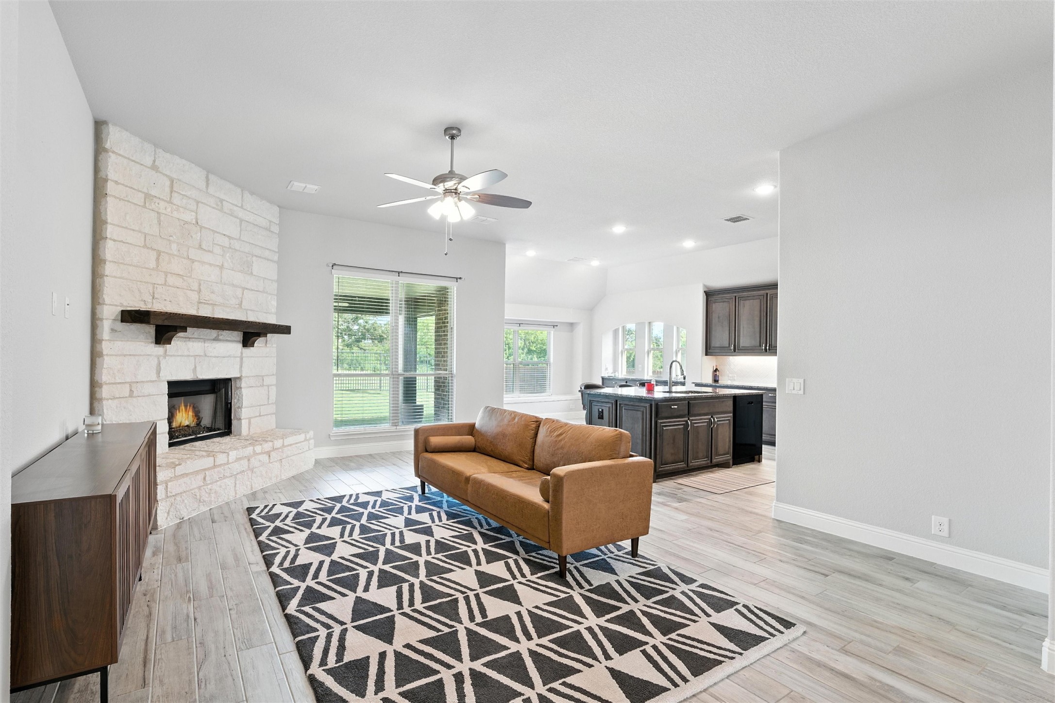 1221 Brookview Drive