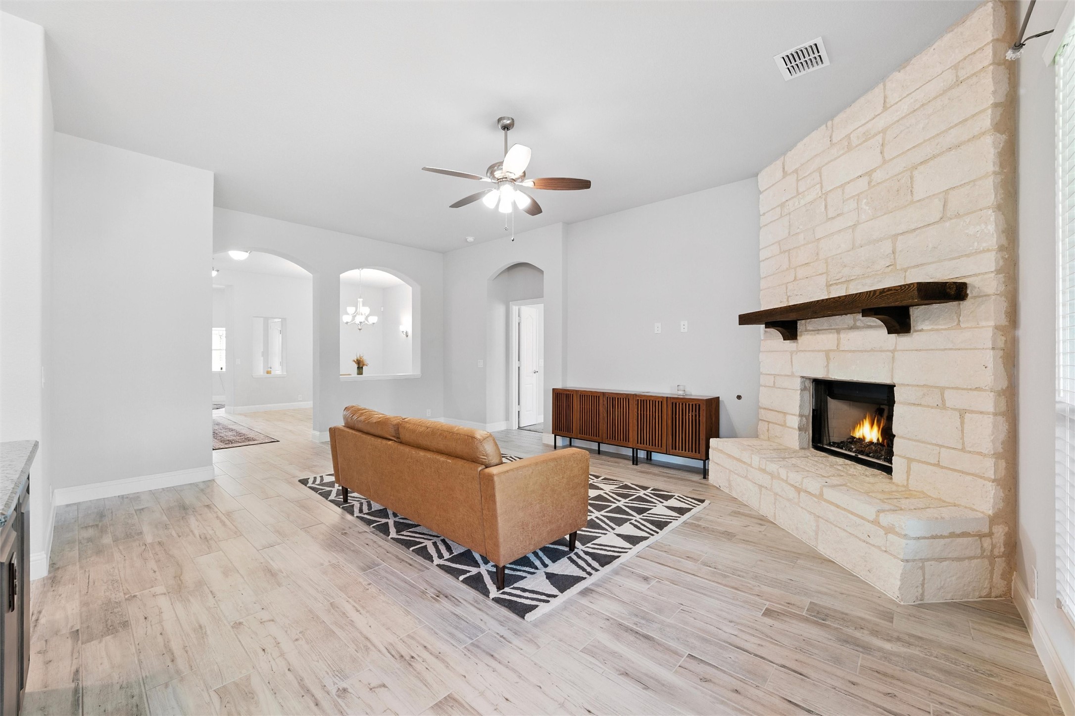 1221 Brookview Drive