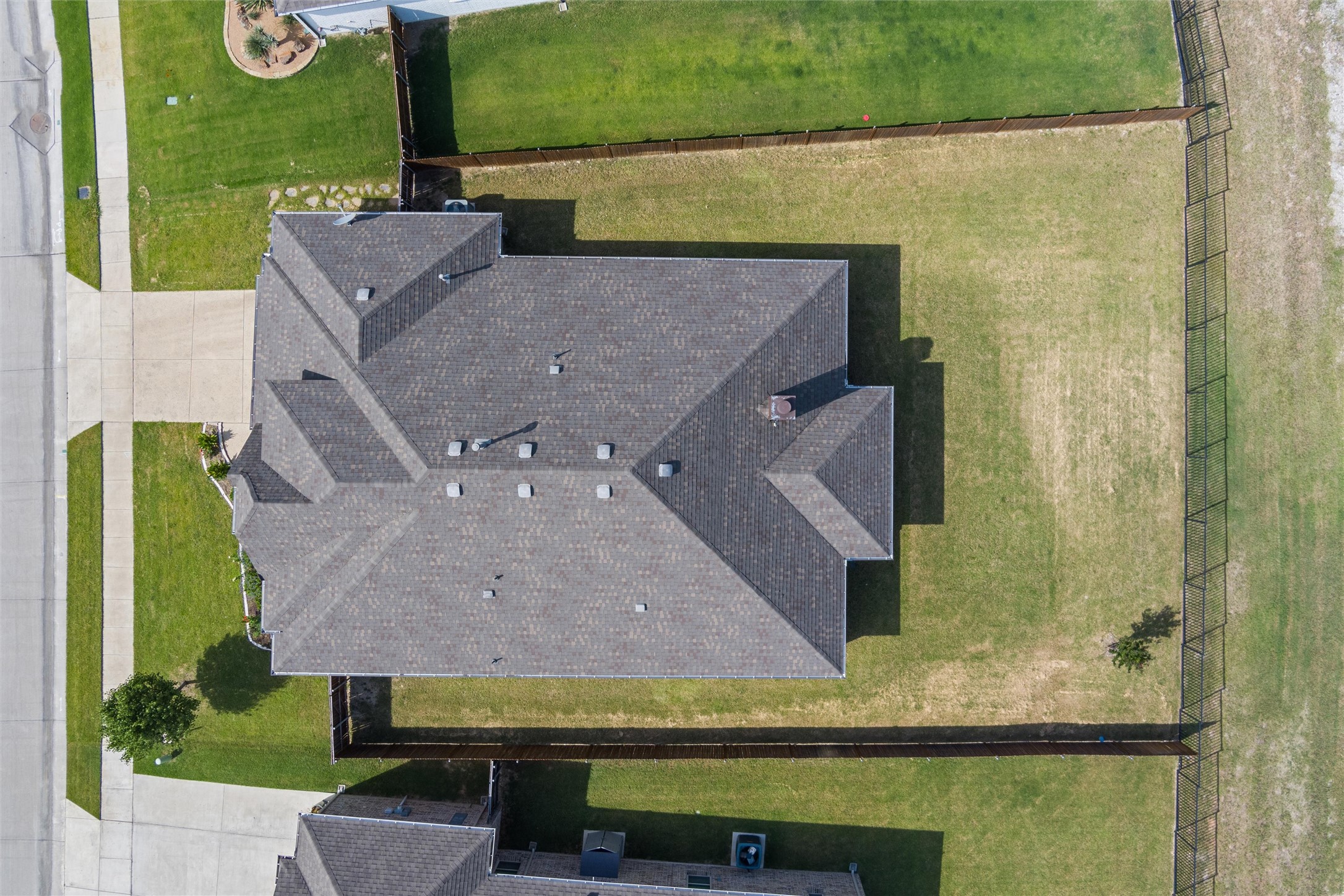 1221 Brookview Drive