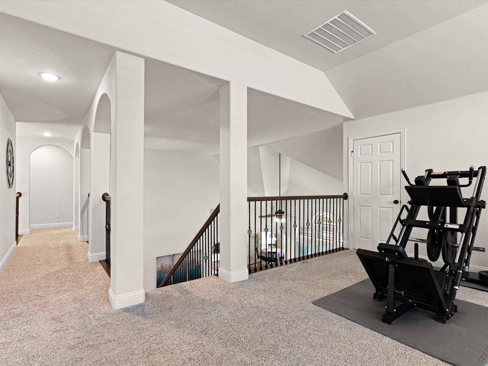 5205 Lake Konawa Drive