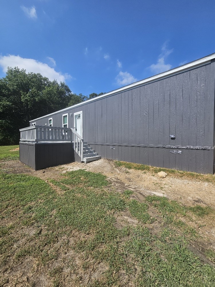 6501 W Hwy 199