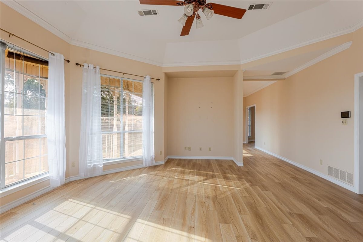 233 Alta Mesa Drive