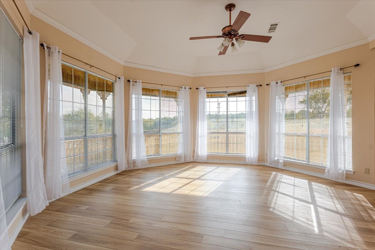 233 Alta Mesa Drive
