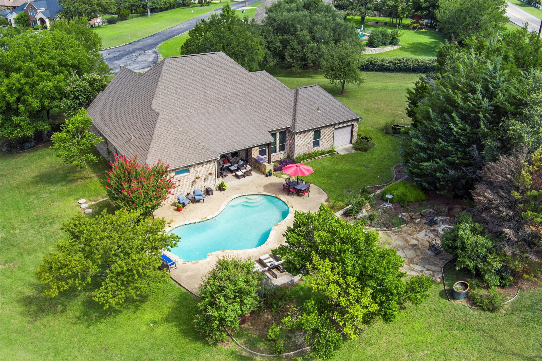 1417 Saratoga Lane