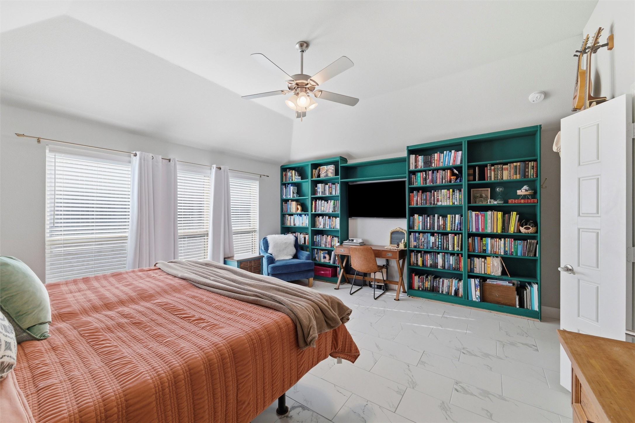 1436 Town Creek Circle