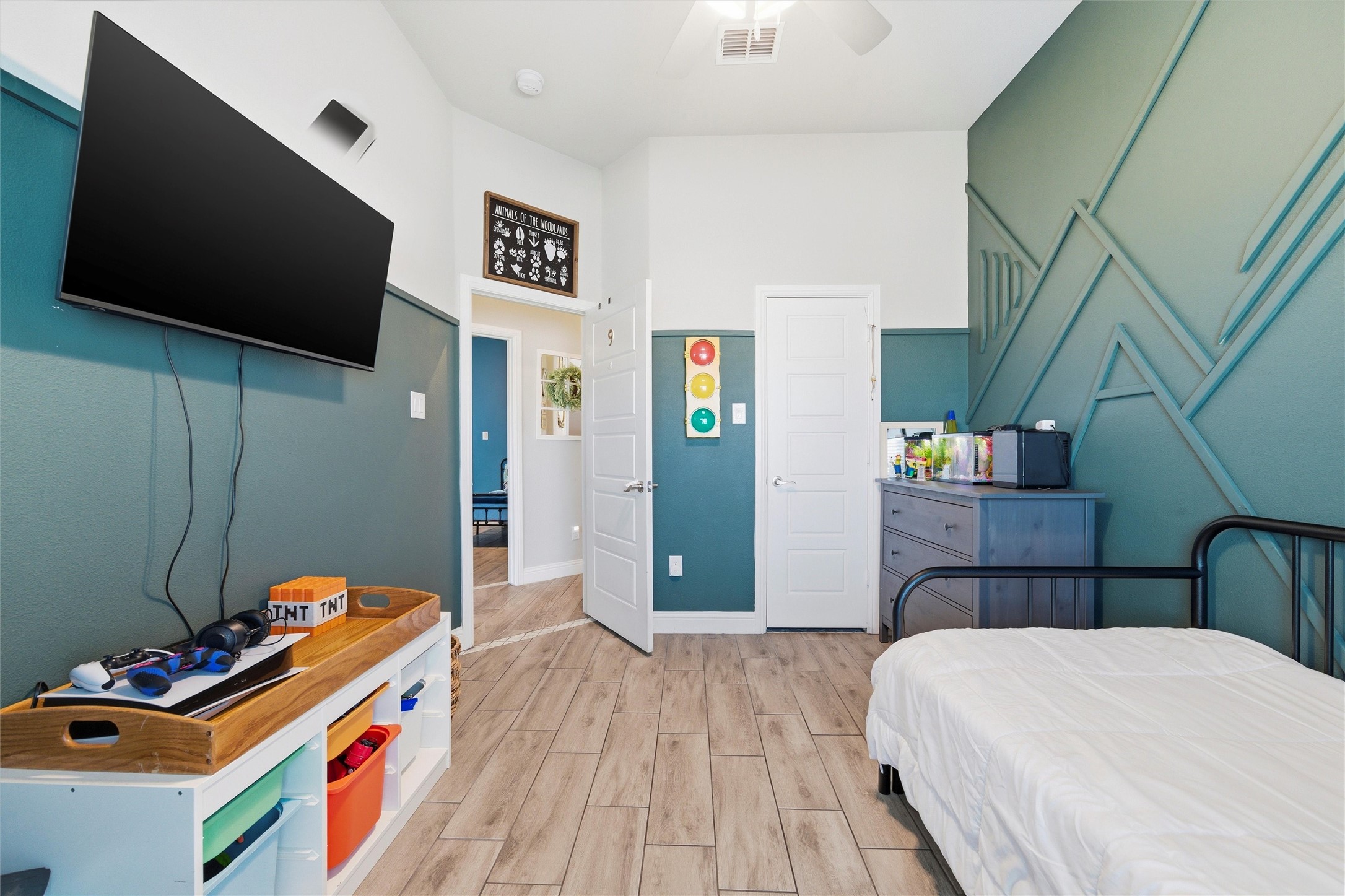 1436 Town Creek Circle